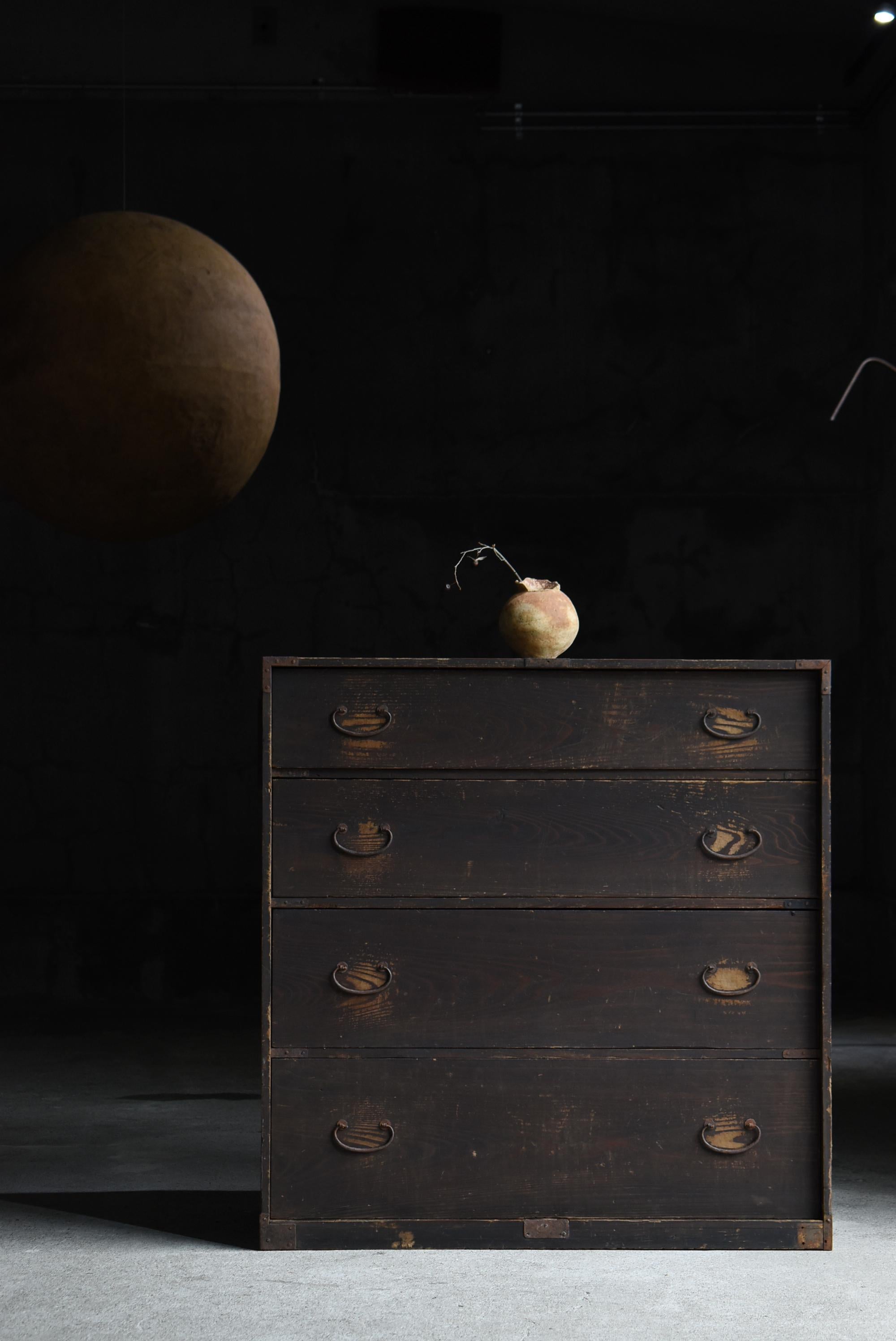 Buffet japonais ancien à 4 tiroirs 1860s-1920s / Tansu Sideboard Wabi Sabi en vente 6