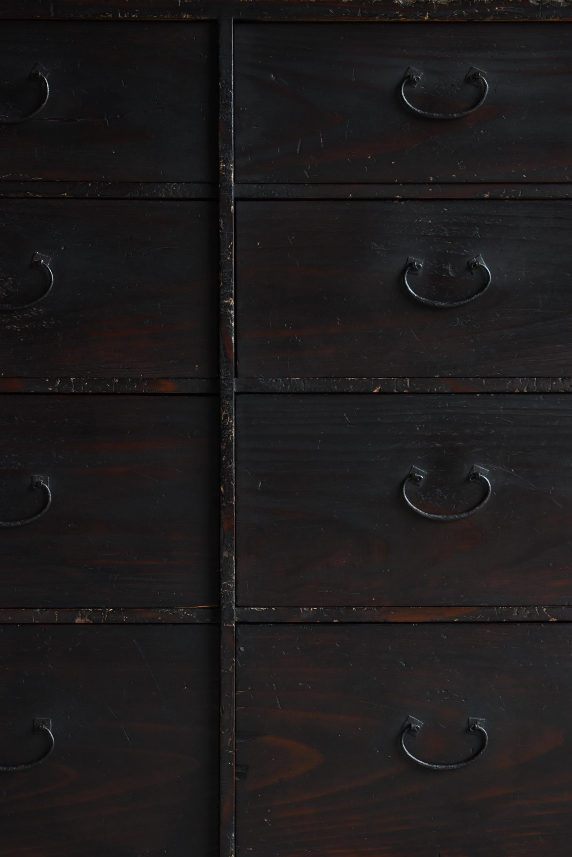 Aparador Japonés Antiguo de 8 Cajones 1860-1920 / Tansu Aparador Wabi Sabi en venta 12