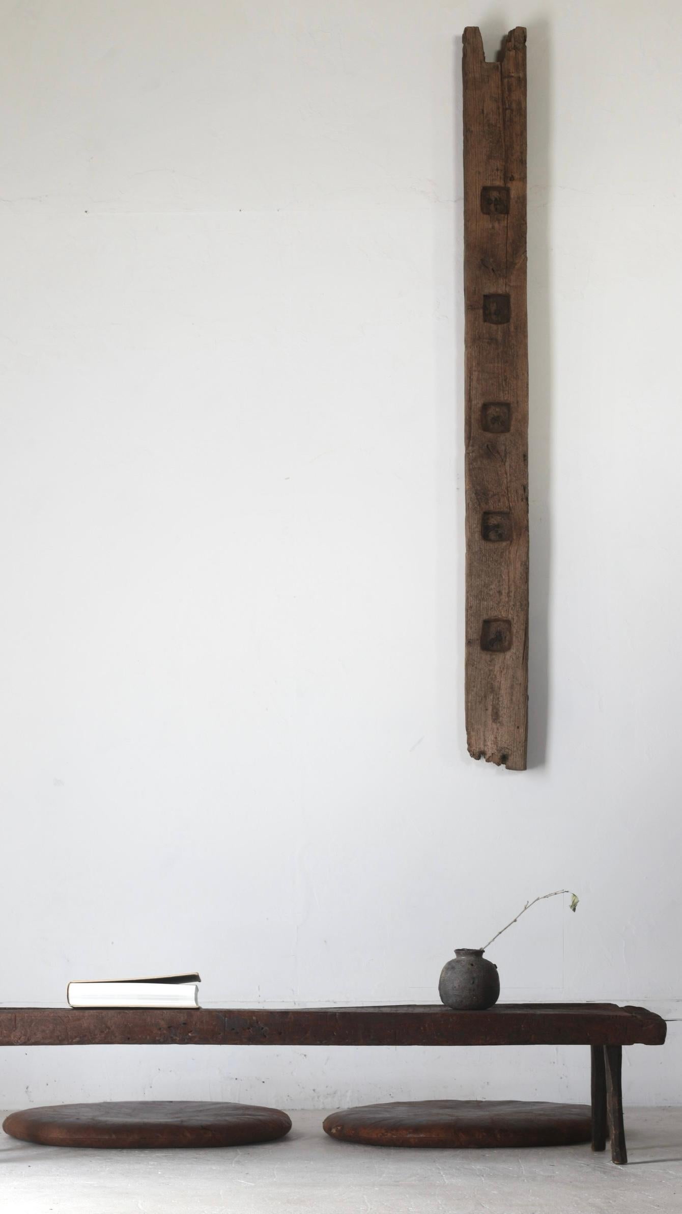 Piliers anciens japonais vieillis / Décoration murale / Wabi-sabi Primitif en vente 12
