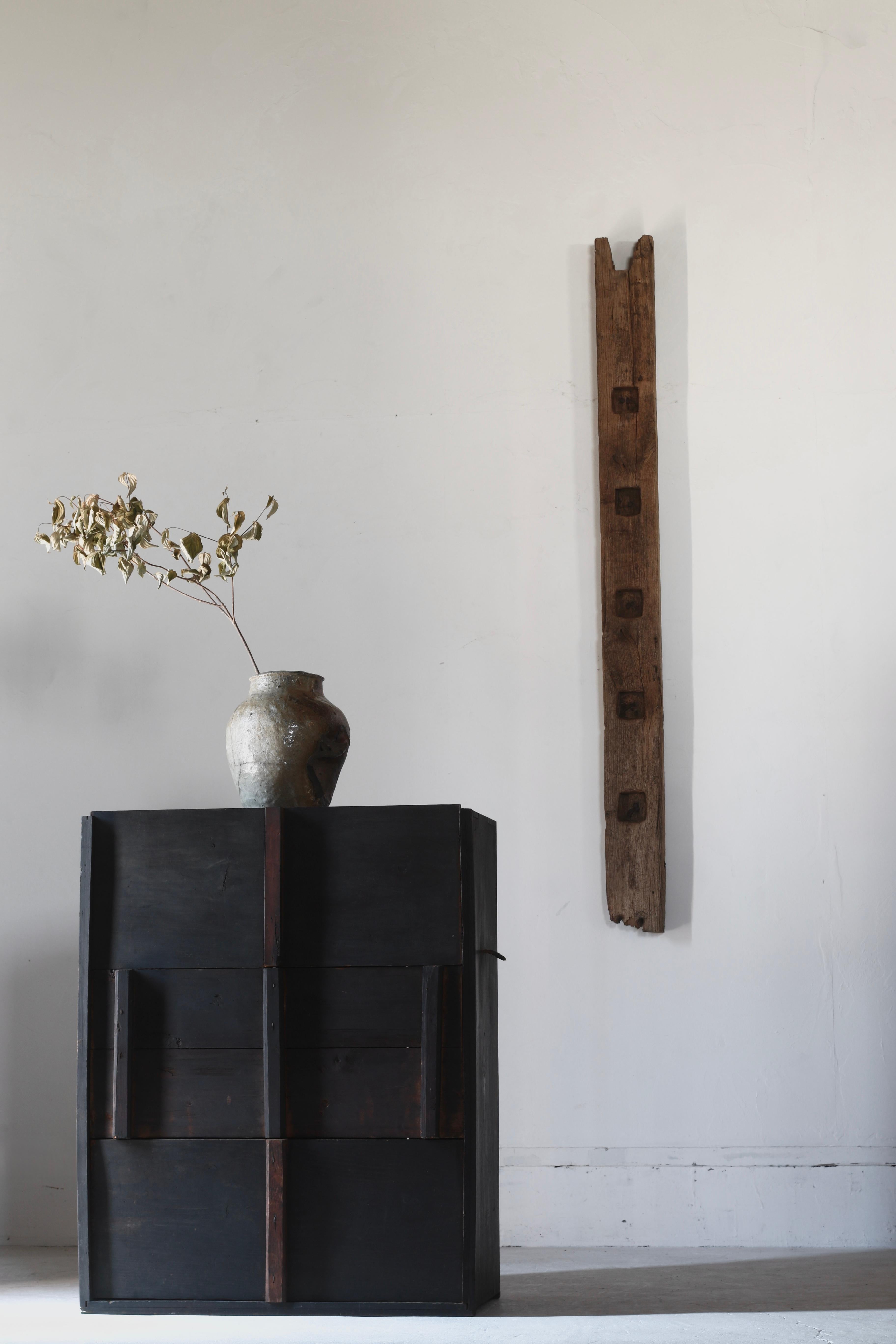 Fait main Piliers anciens japonais vieillis / Décoration murale / Wabi-sabi Primitif en vente