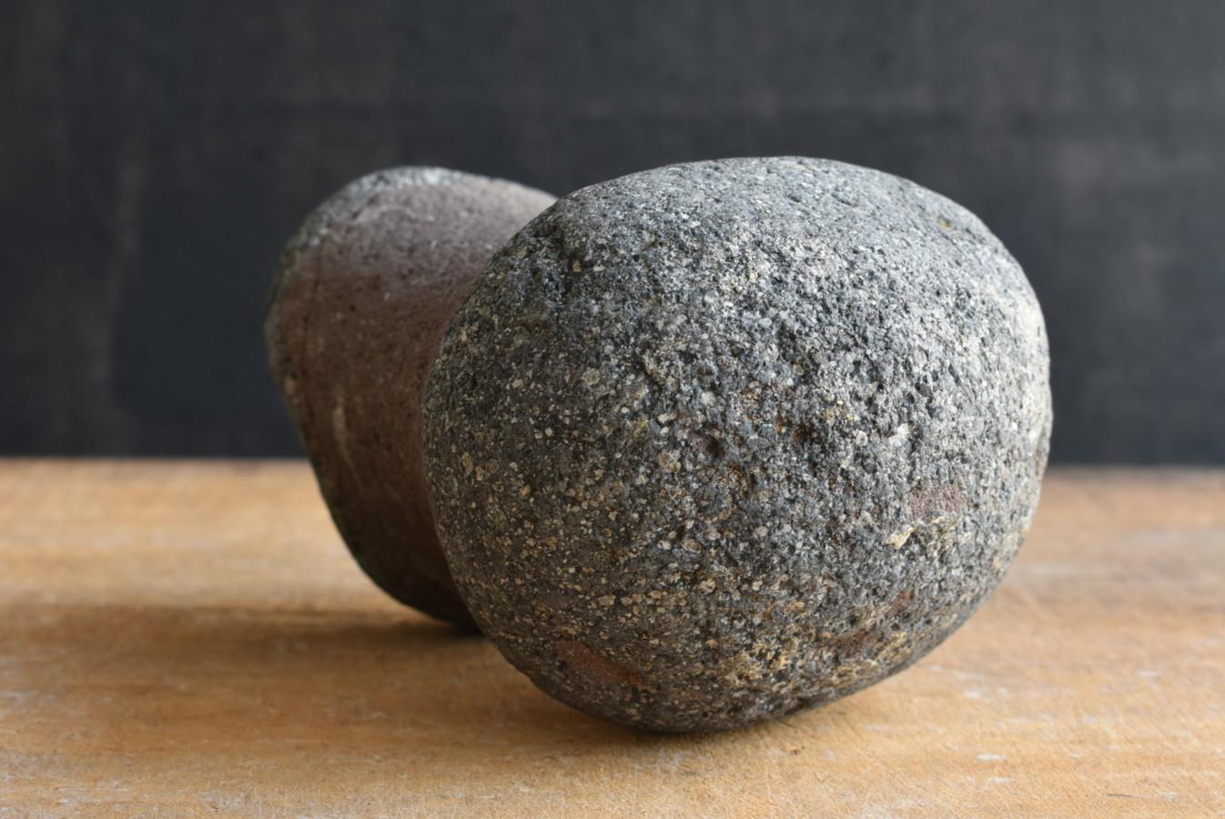 Japanese antique appreciation stone/penis-shaped stone/strange stone For Sale 2