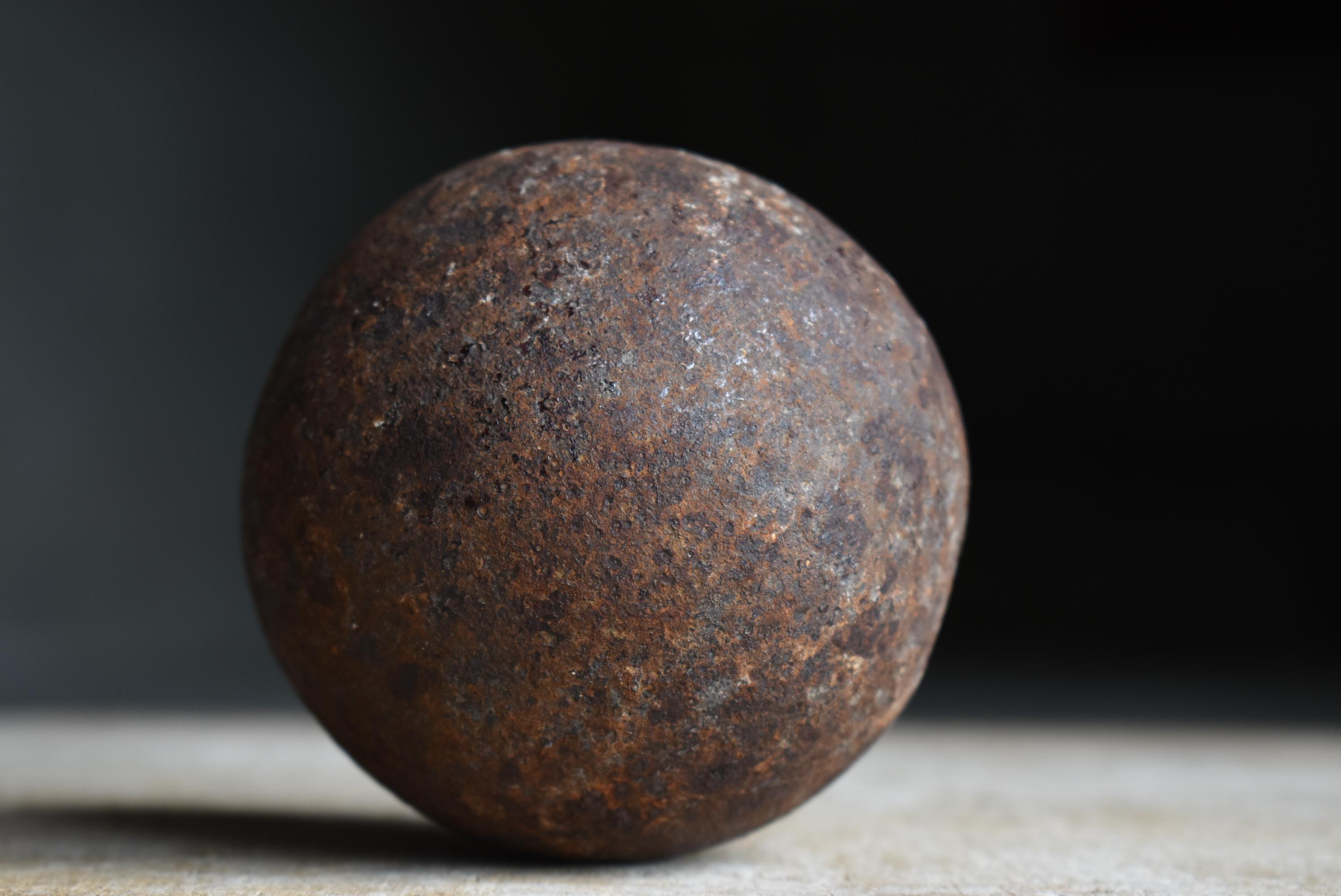 Early 20th Century Japanese Antique Artillery Shell 1900s-1920s / Iron Ball Object Wabisabi For Sale