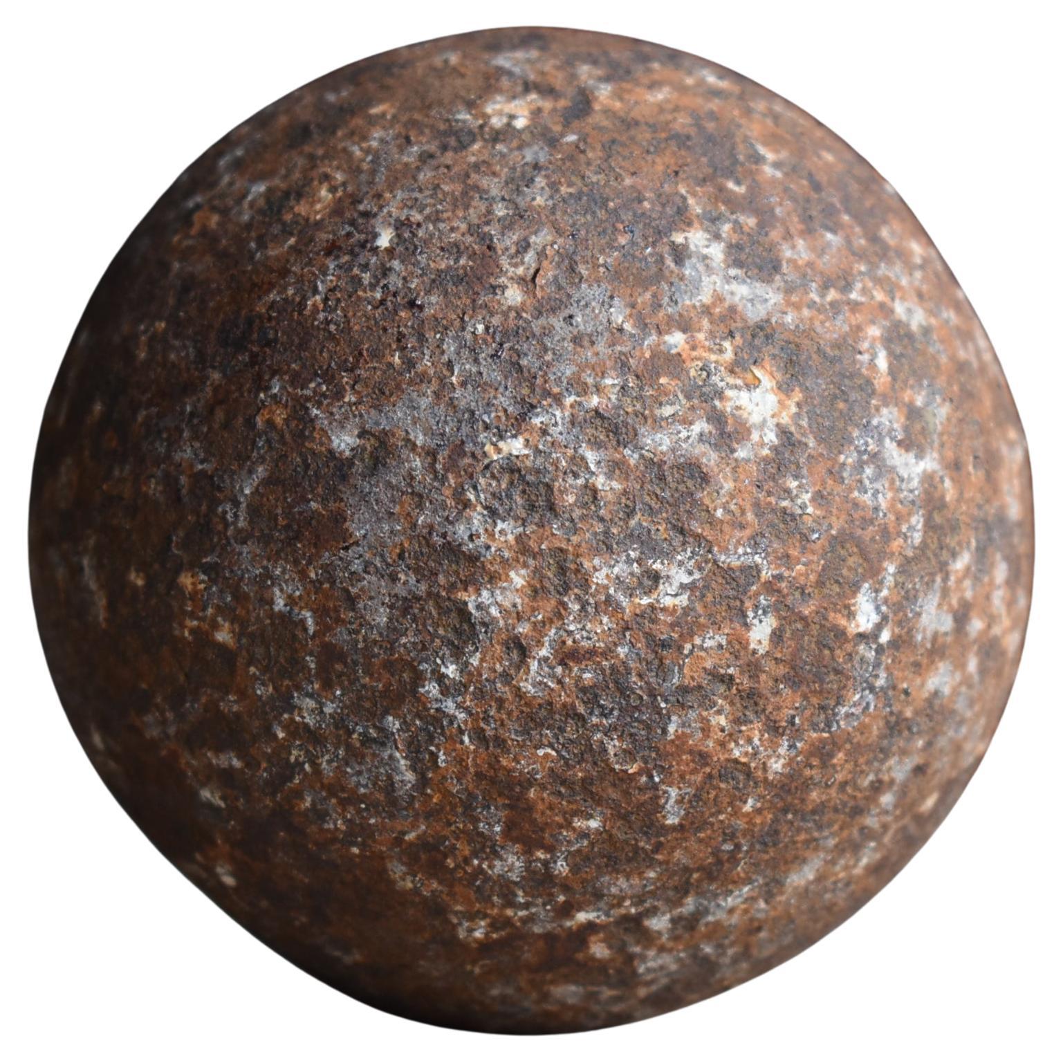 Japanese Antique Artillery Shell 1900s-1920s / Iron Ball Object Wabisabi For Sale