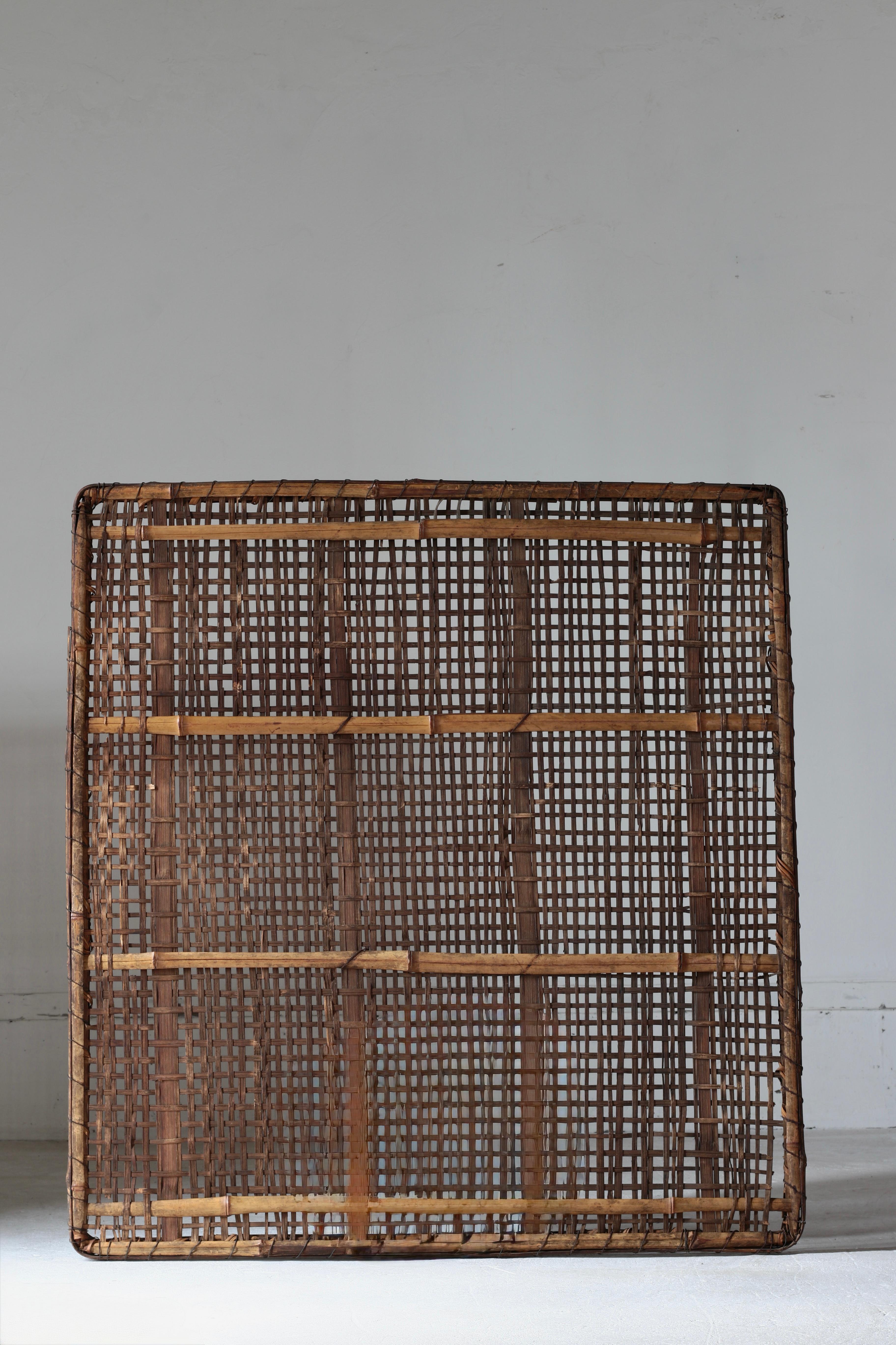 Panneau japonais ancien en bambou / Décoration murale / 1868-1912s / Wabi-Sabi en vente 10