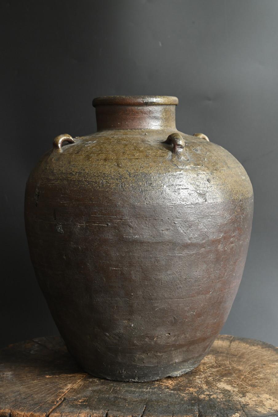 Japanische antike Vase aus Bizen-Ware / 15.-16. Jahrhundert / Wabi-sabi-Vase/Tsubo im Zustand „Gut“ im Angebot in Sammu-shi, Chiba