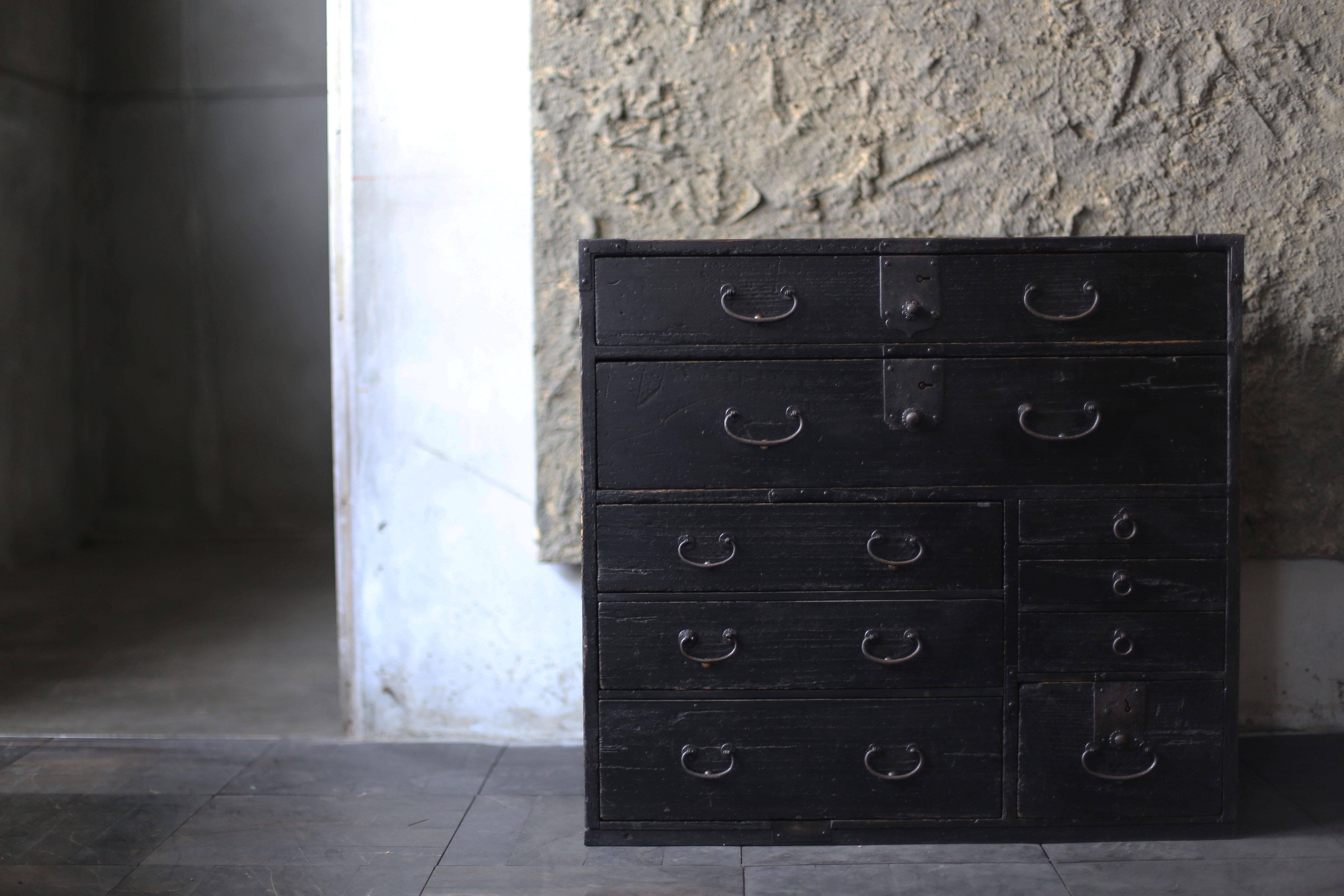 Japanische Antiquitäten BK Schublade 1860er-1900er / Tansu Lagerung Wabisabi (Meiji-Periode) im Angebot