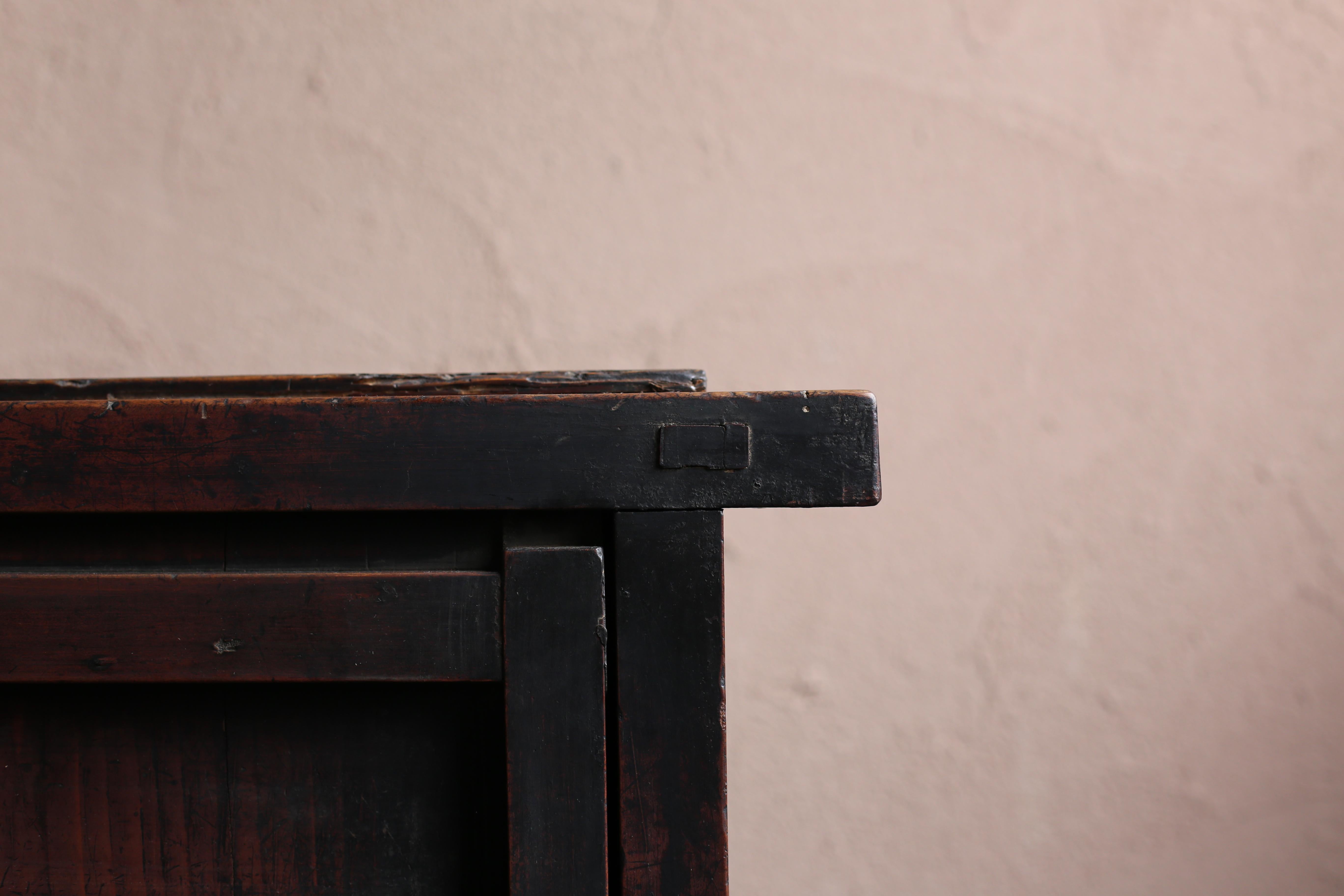 BK Antiques giapponese, enorme Tansu 1800s-1860s / Armadietto Credenza Wabi Sabi in vendita 2