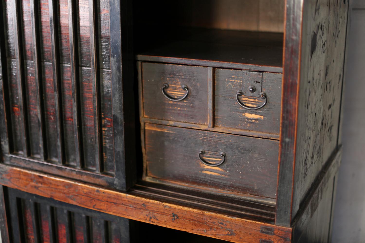 Japanischer Antiker BK Großer Schrank 1860-1900er Jahre / Tansu Wabisabi im Angebot 3