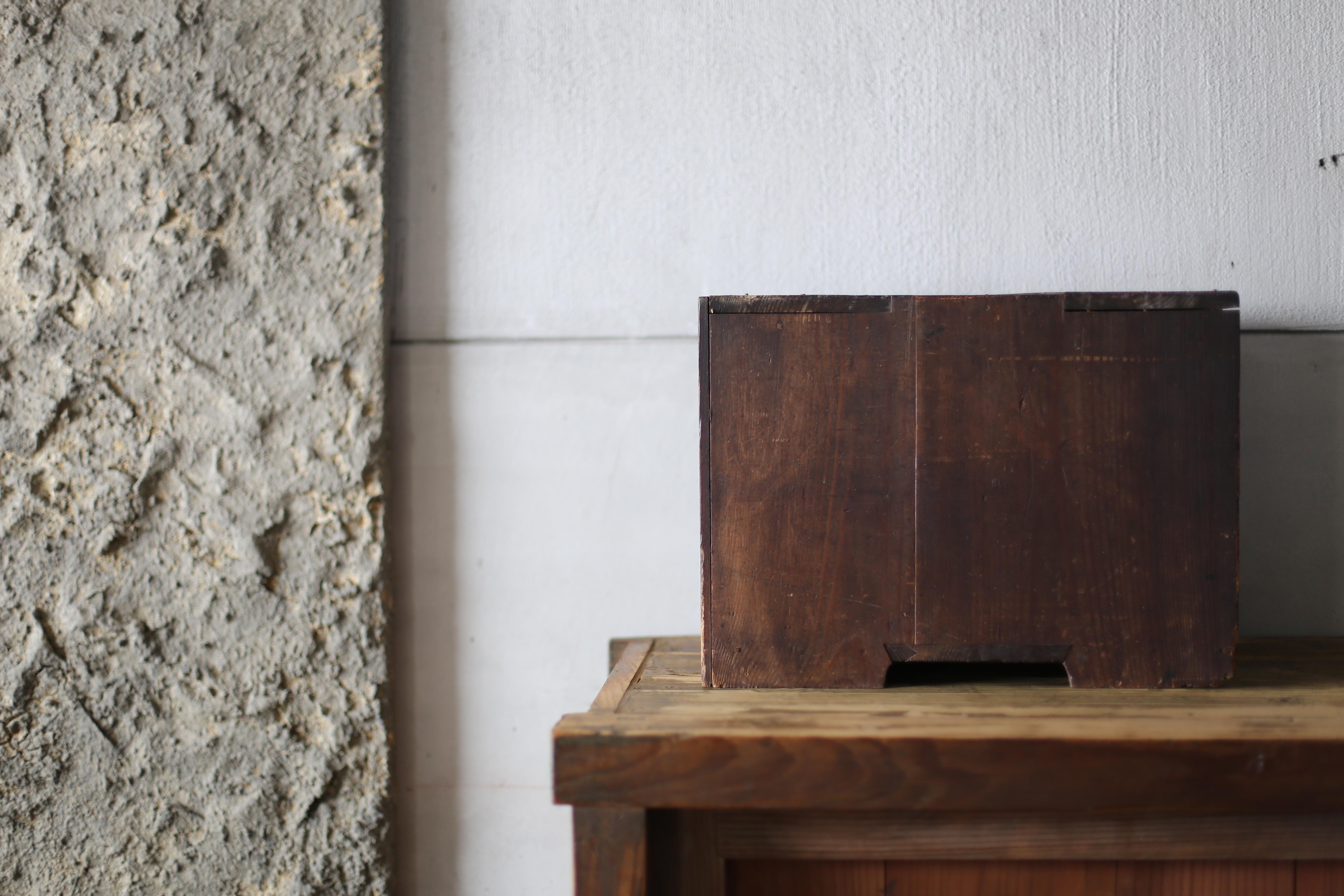 Japanese Antique BK Small Drawer 1860s-1900s / Tansu Storage Wabisabi In Good Condition In Sammu-shi, Chiba