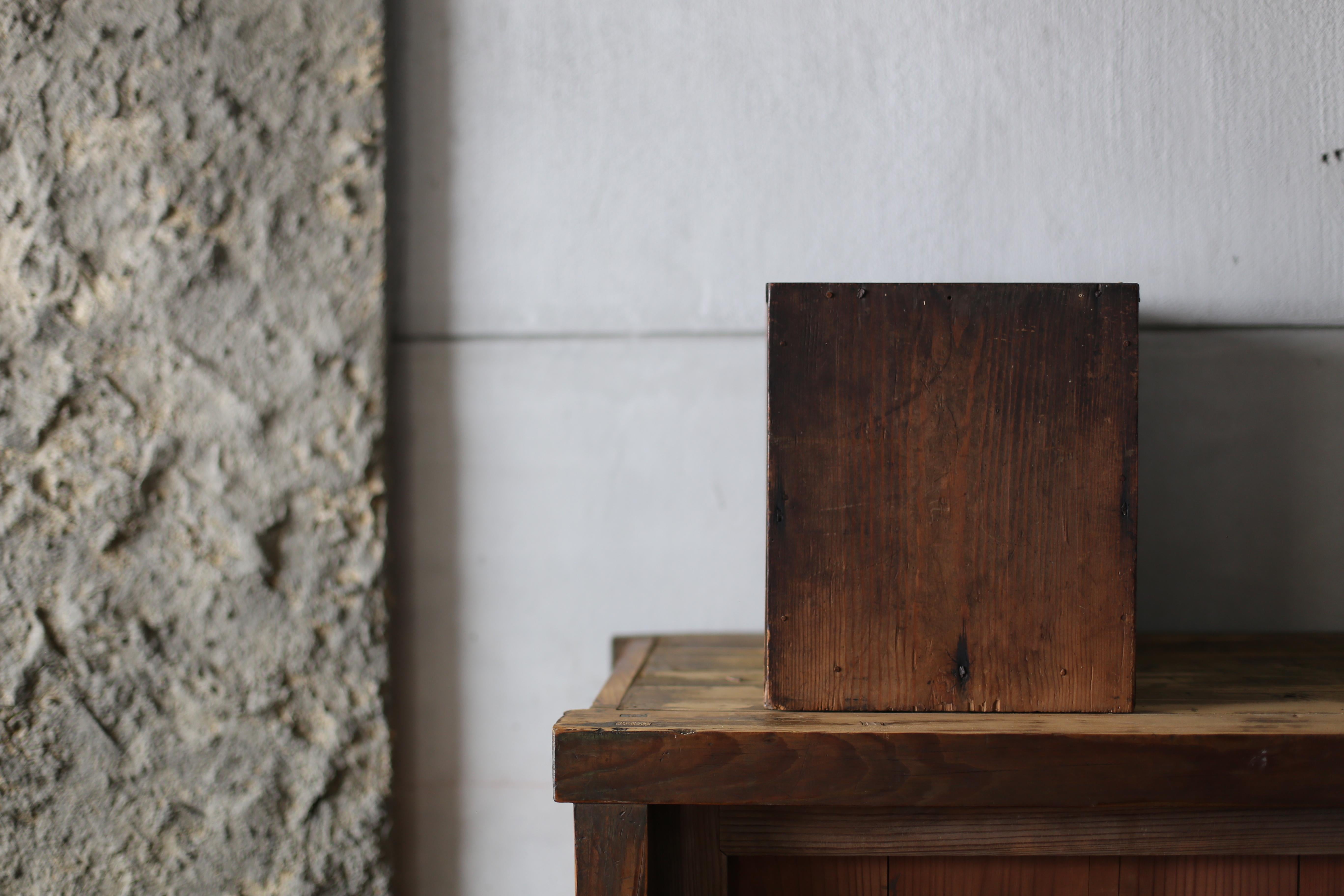 20th Century Japanese Antique BK Small Drawer 1860s-1900s / Tansu Storage Wabisabi