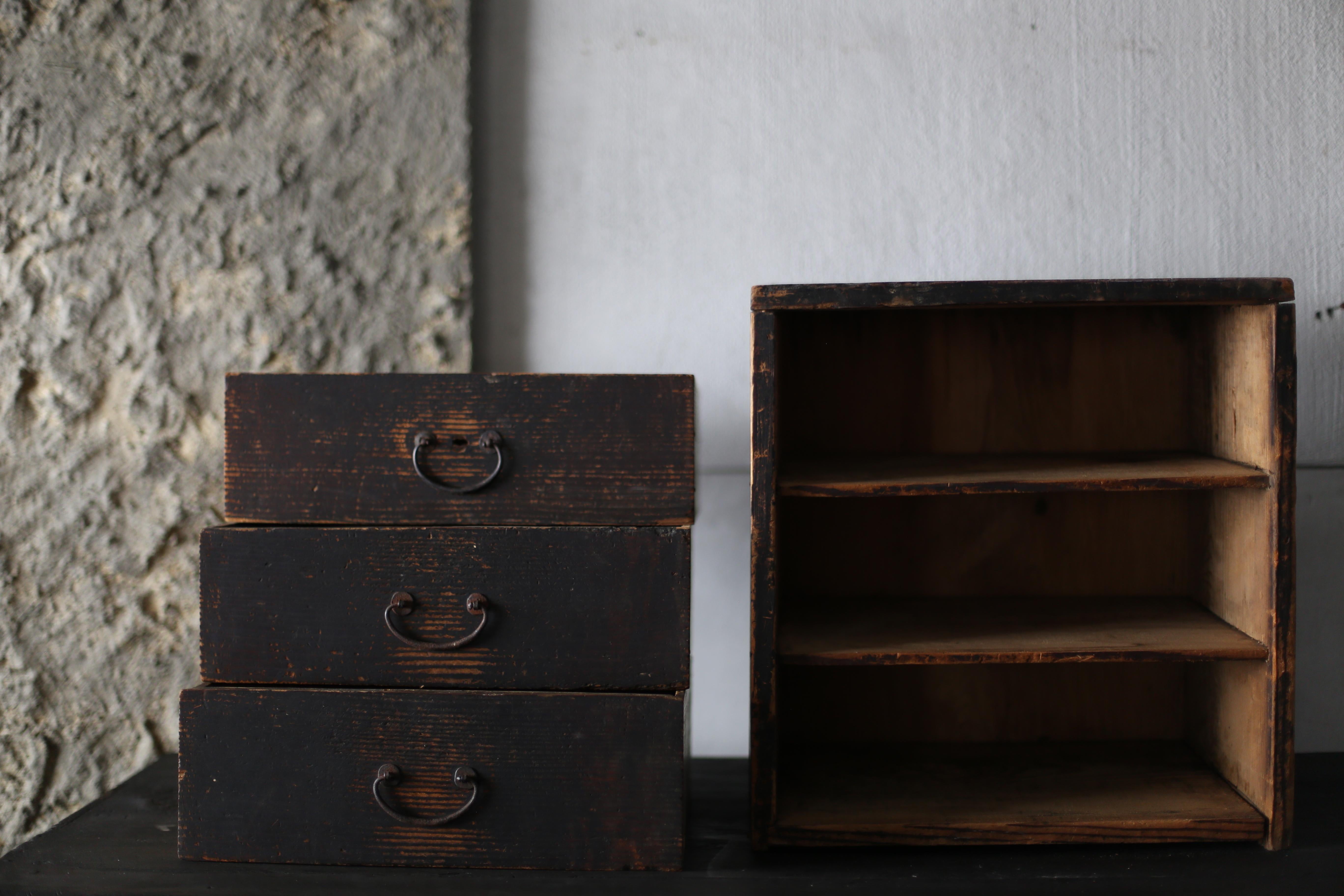 Japanische Antiquitäten BK Kleine Schublade 1860er-1900er Jahre / Tansu Lagerung Wabisabi im Angebot 1