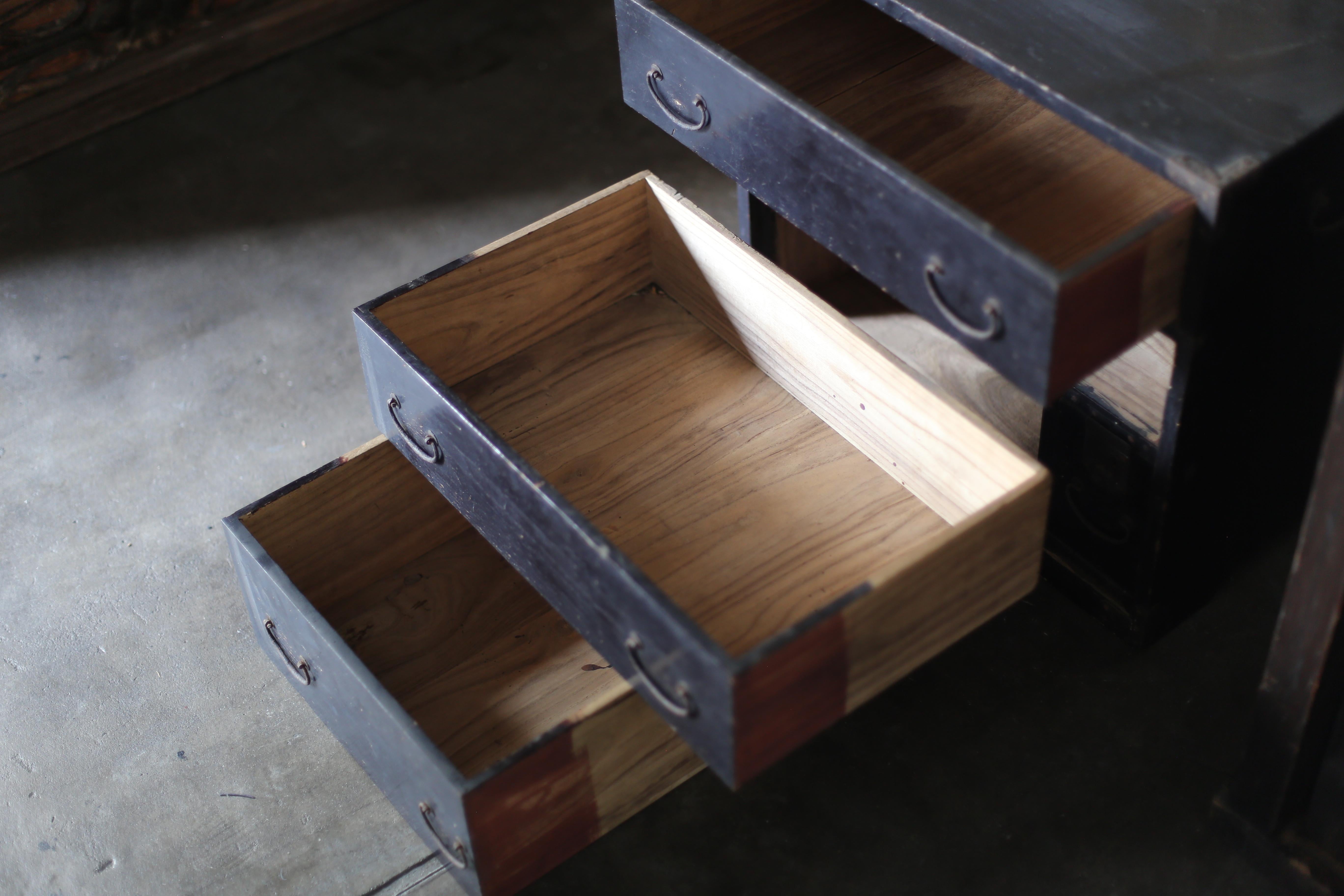 Japanese Antique BK Small Drawer EDO  / Tansu Storage Wabisabi For Sale 4
