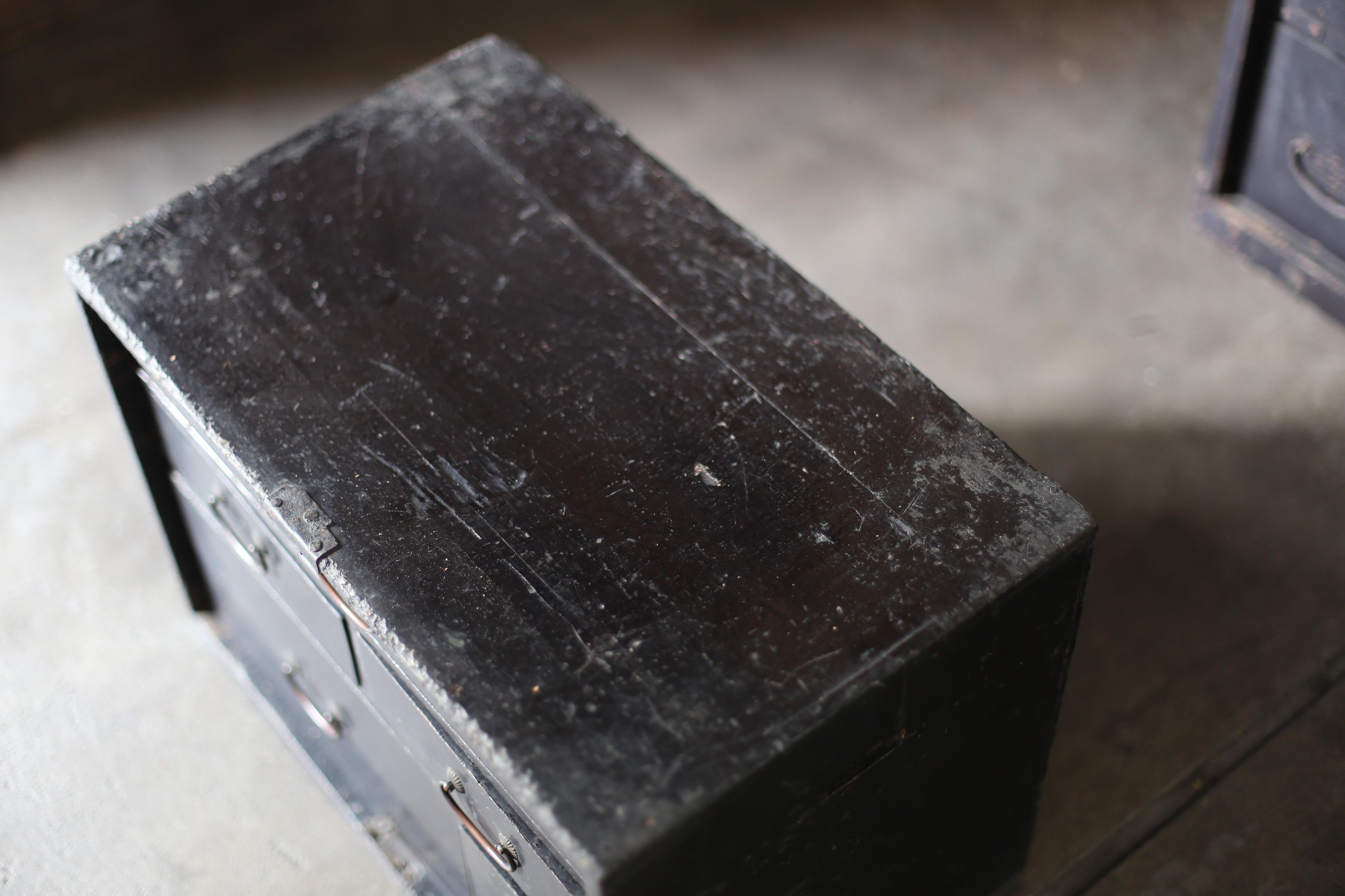 Japanese Antique BK Small Drawer Meiji / Tansu Storage Wabisabi For Sale 3