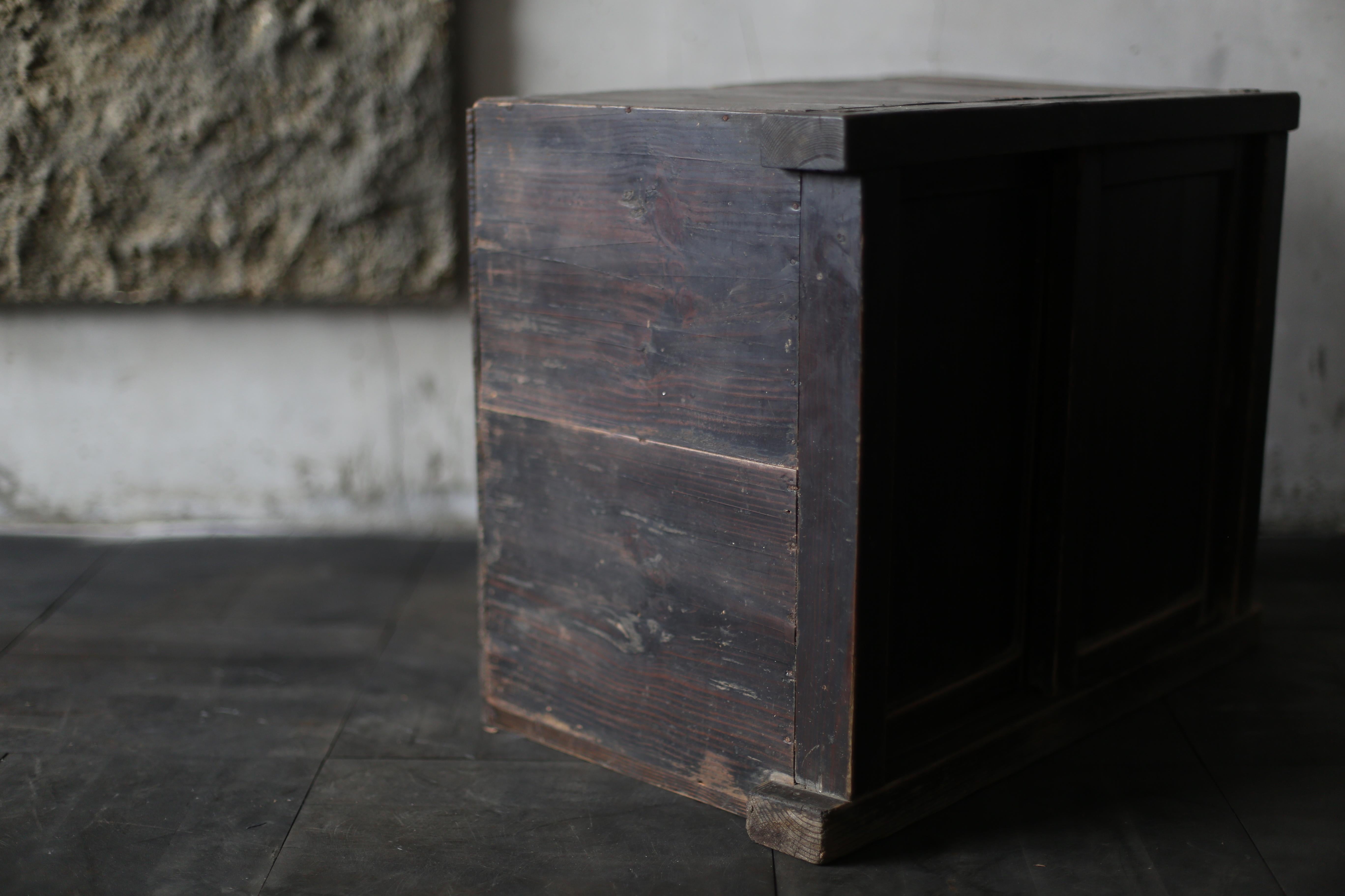 BK Antiques giapponese Tansu 1860-1900 / Credenza Cabinet Wabi Sabi in vendita 4