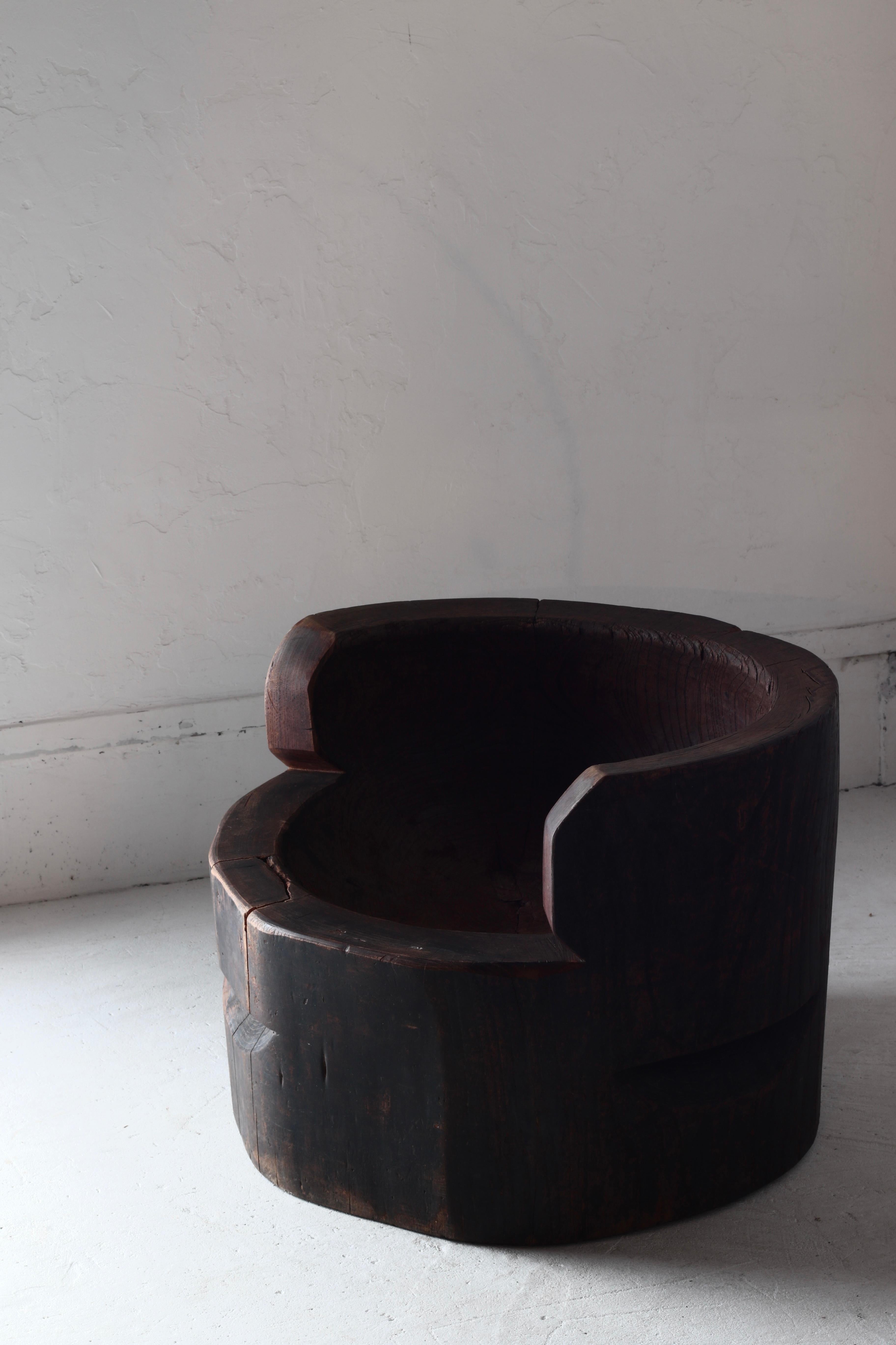 Japanese Antique Black ArmChair / Wabi-sabi Rustic For Sale 7