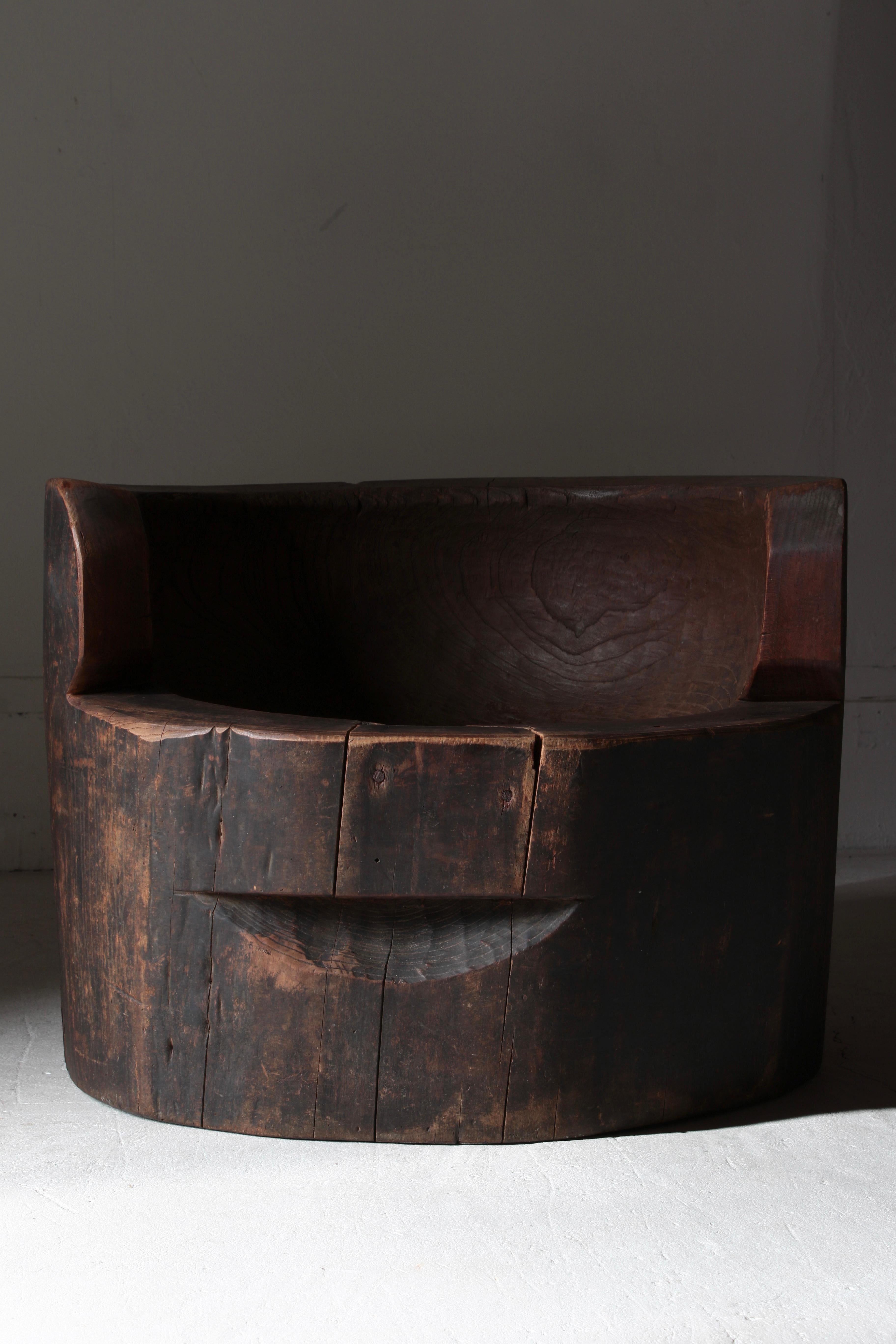 Japanese Antique Black ArmChair / Wabi-sabi Rustic For Sale 1