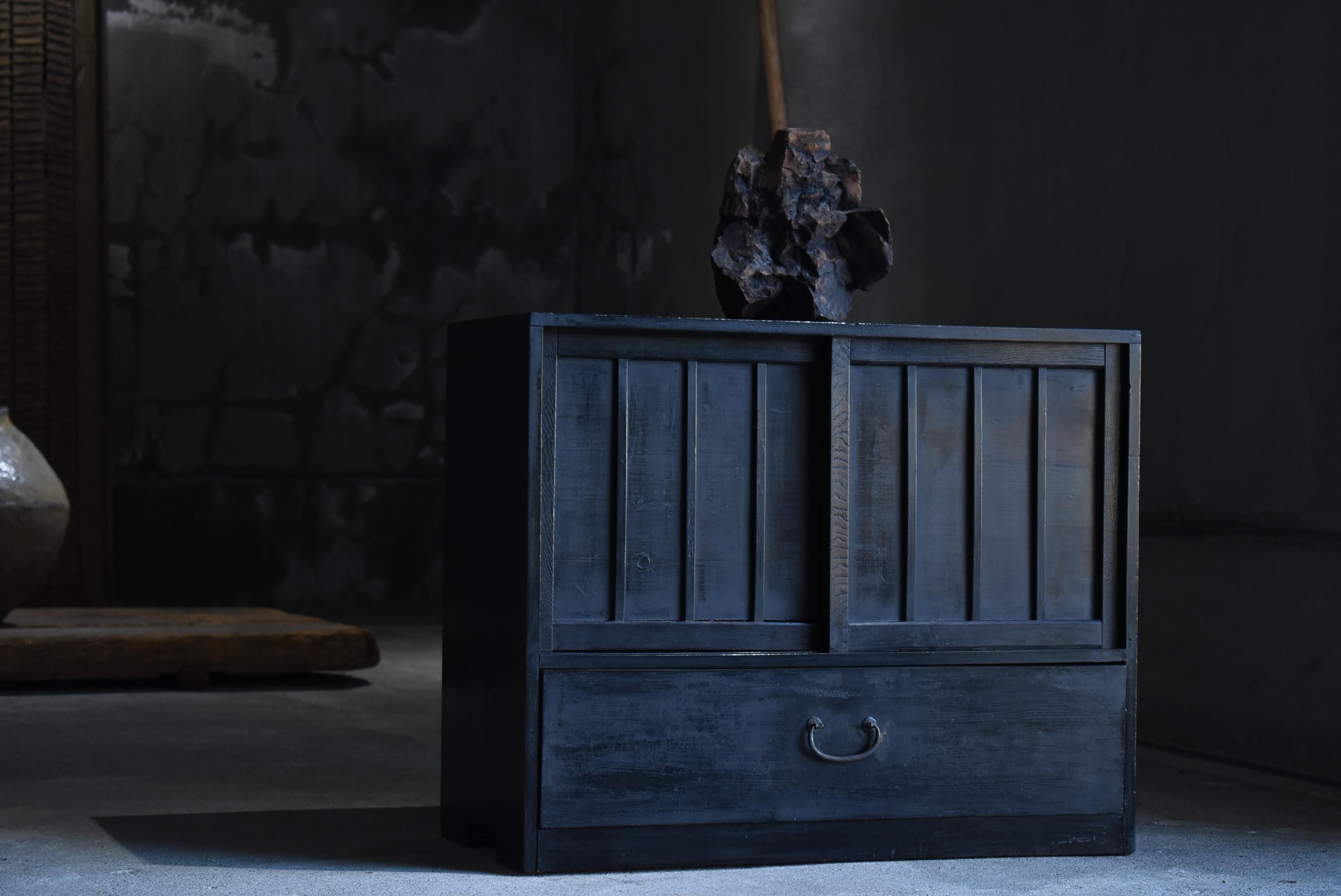 Japanese Antique Black Cabinet 1860s-1920s/Chests of Drawers Shelf Tansu 6