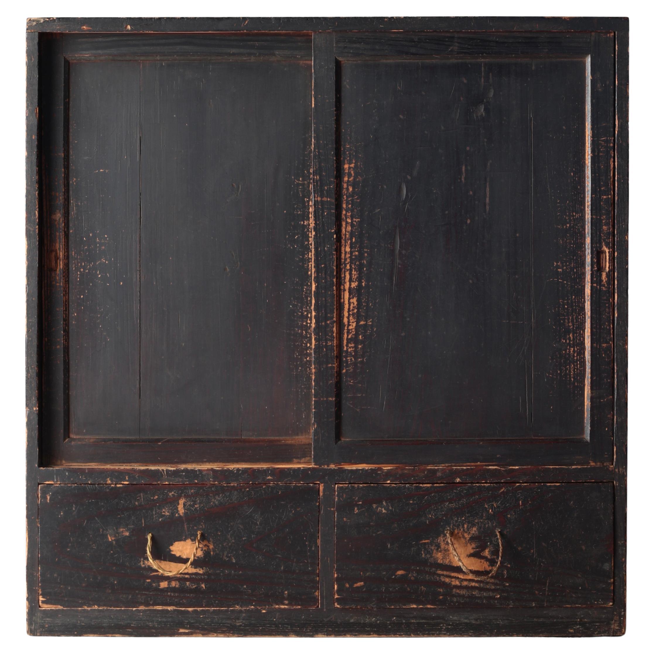 Armoire noire ancienne japonaise / Tansu Cabinet / 1868-1912s / Wabi-Sabi