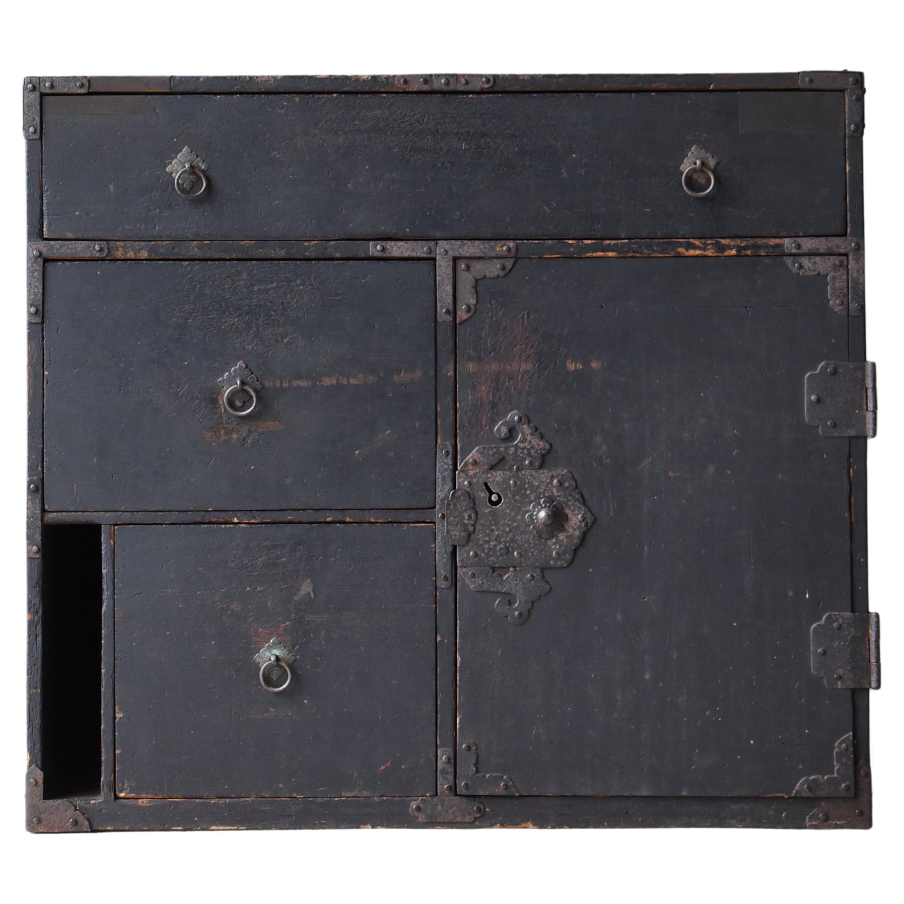 Japanese Antique Black Drawer 1860s1900s / Chests of Drawers Tansu