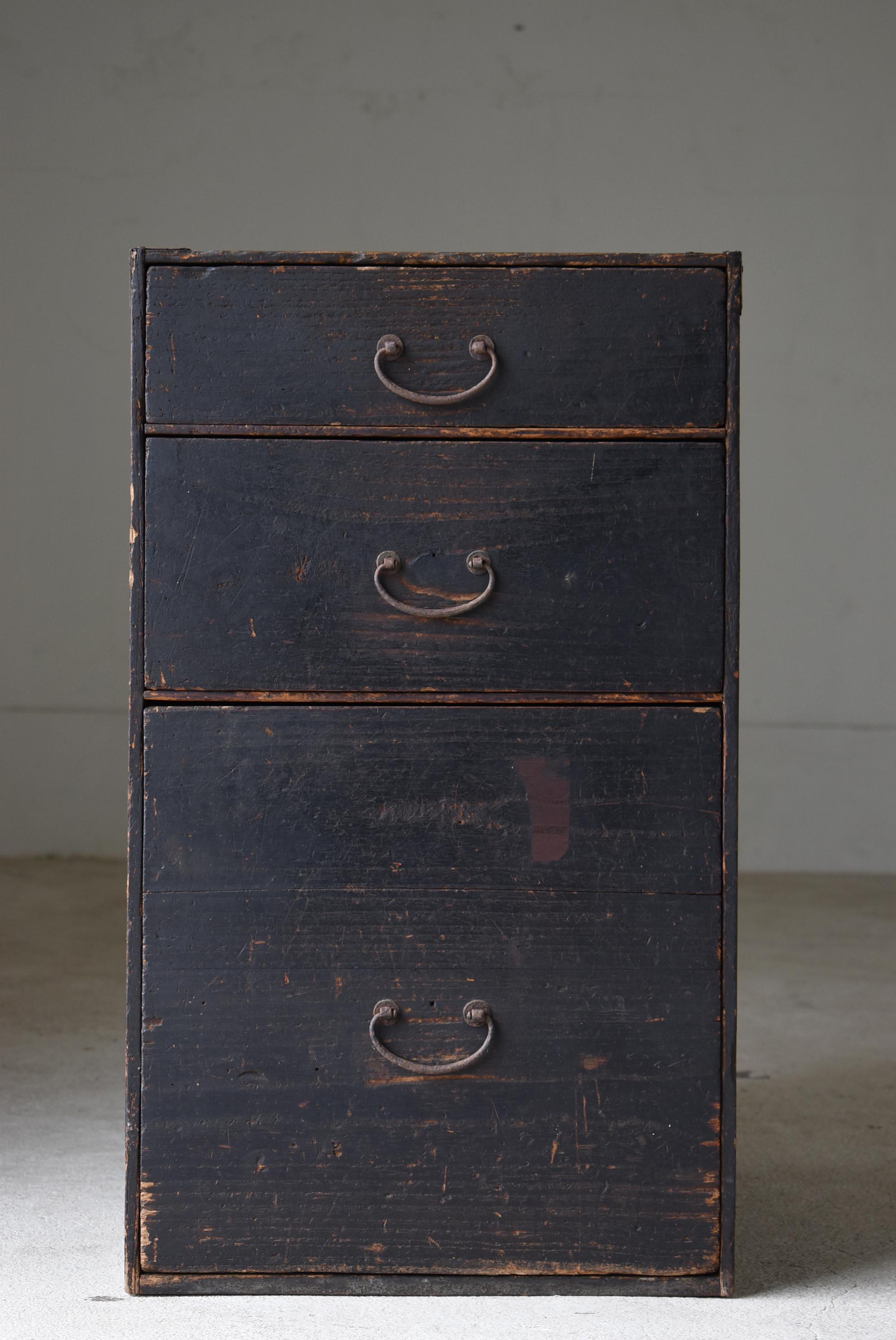 Antike japanische schwarze japanische Schublade 1860er-1900er Jahre / Tansu Aufbewahrung Wabisabi (Japanisch)