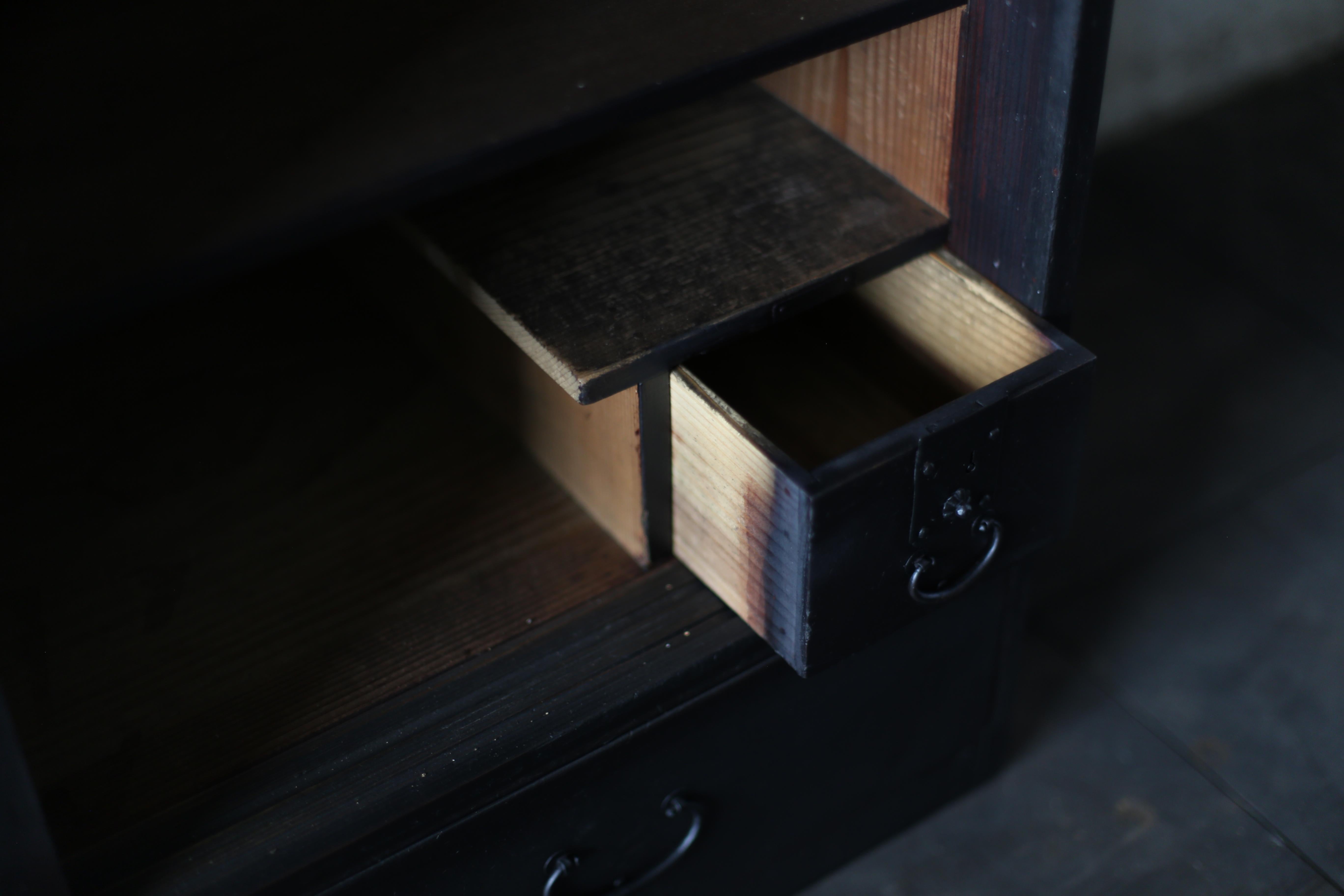 Japanese Antique Black Drawer 1860s-1900s / Tansu Storage Wabisabi 1