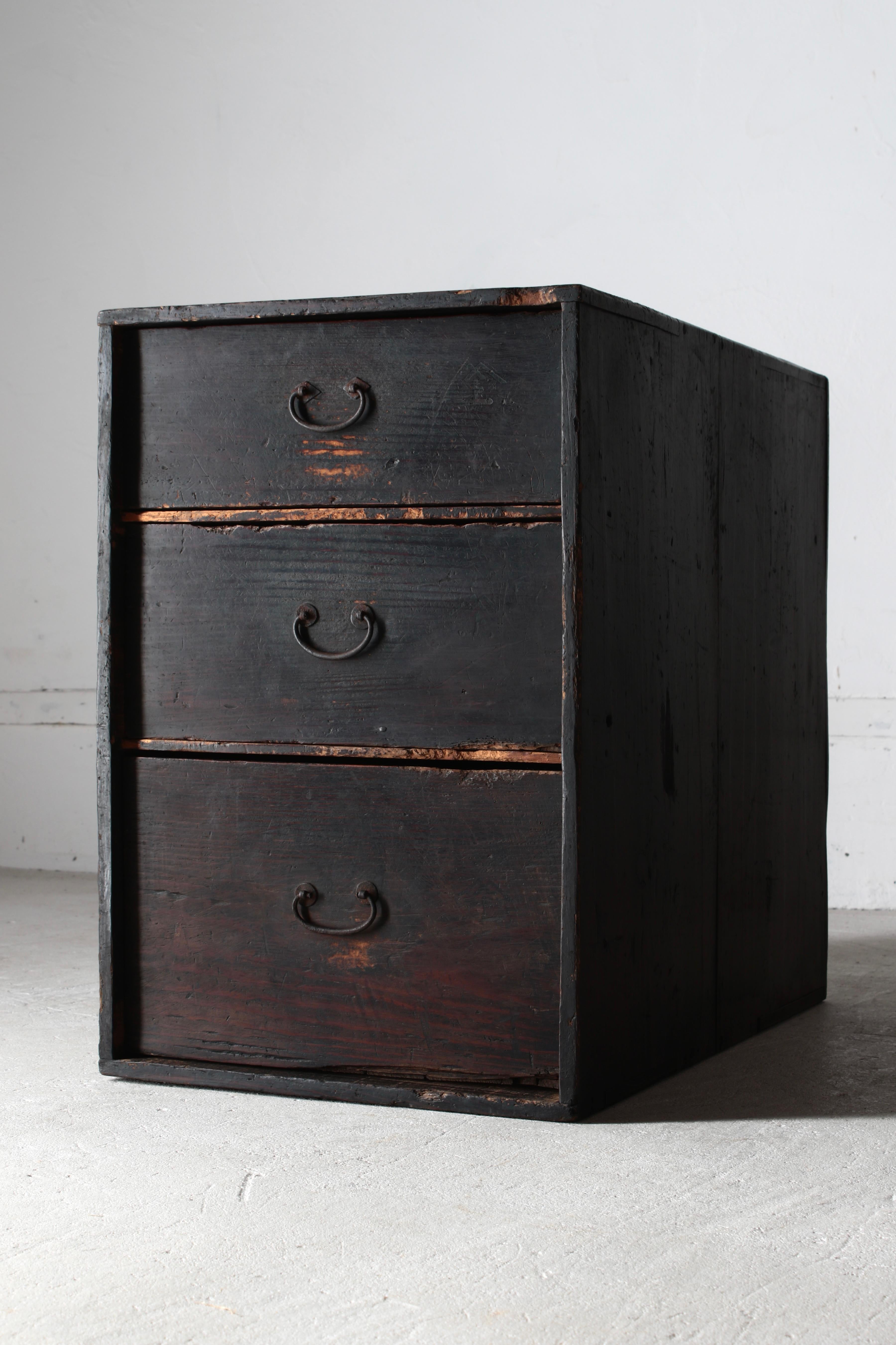 Japanese Antique Black Drawer / Cabinet Tansu / 1868-1912s / Wabi-Sabi Mingei 10