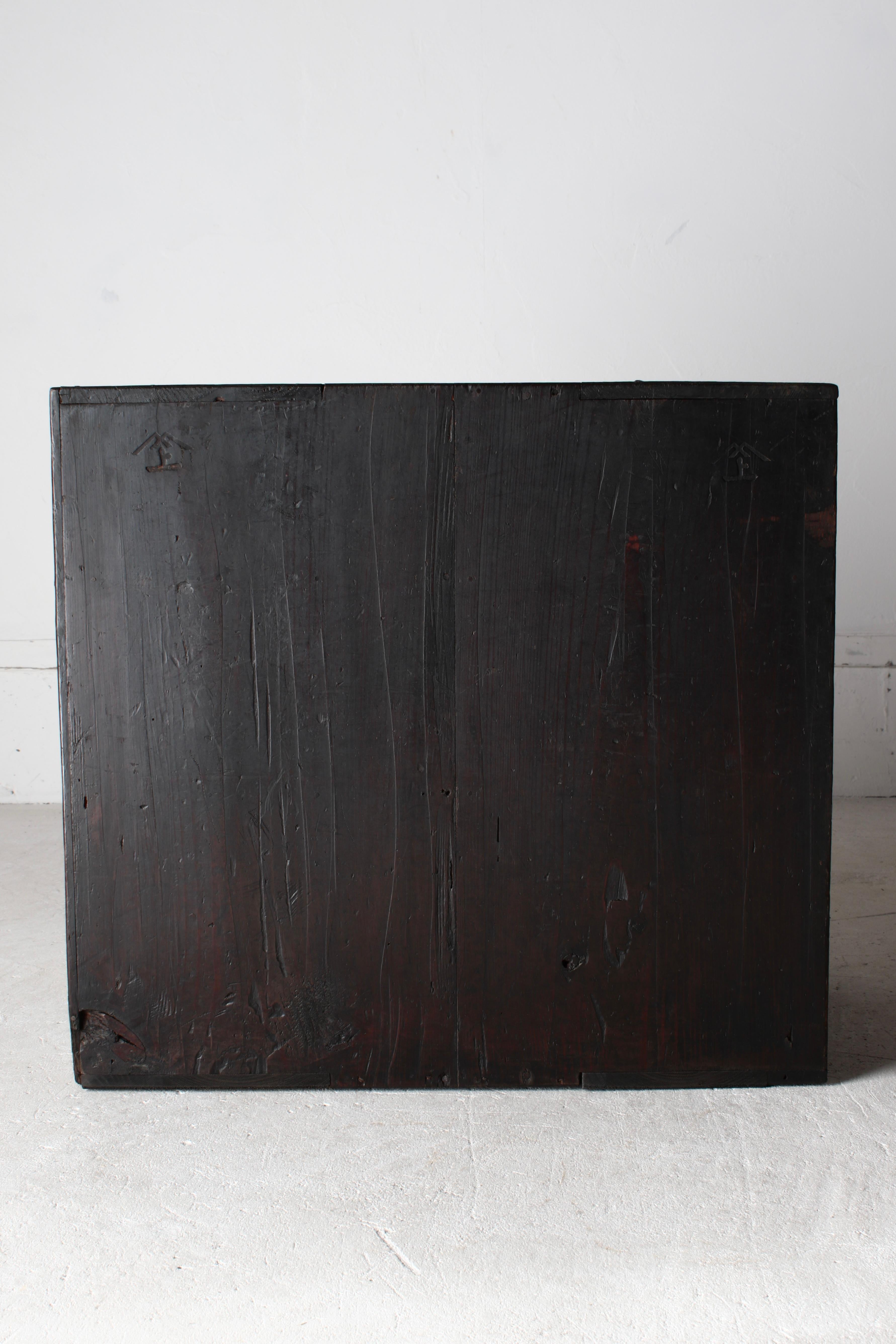 Japanese Antique Black Drawer / Cabinet Tansu / 1868-1912s / Wabi-Sabi Mingei 2
