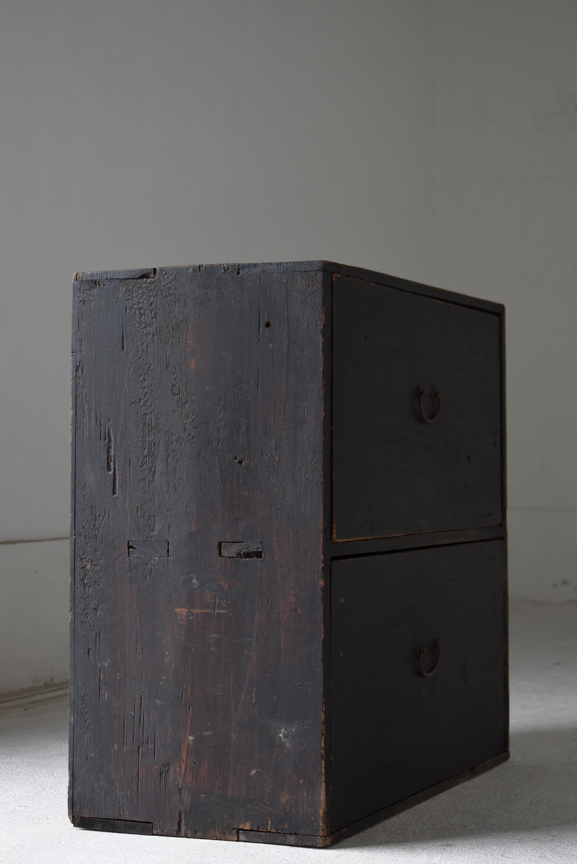 Japanese Antique Black Drawer Storage 1860s-1900s / Tansu Sideboard Wabisabi For Sale 3