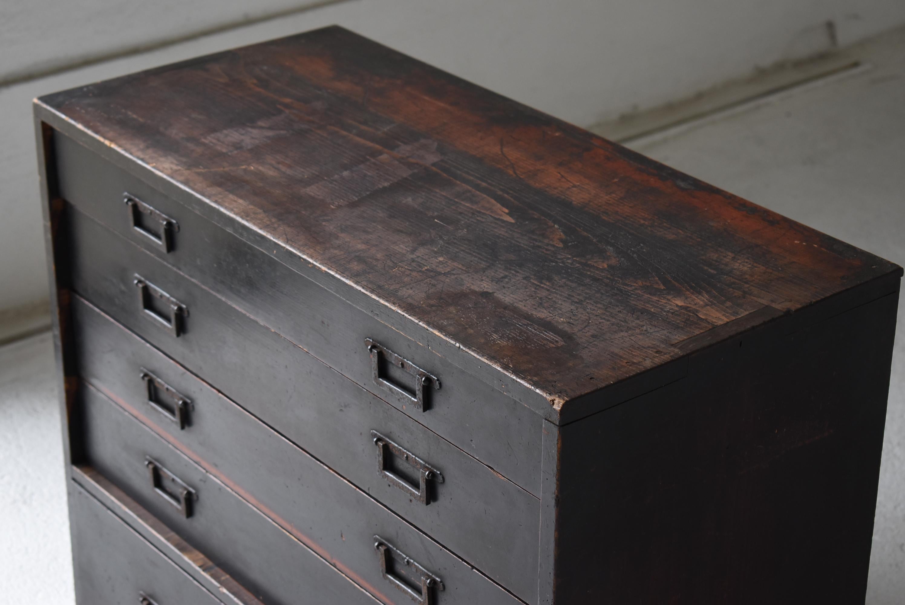 Woodwork Japanese Antique Black Drawer Storage 1860s-1900s / Tansu Sideboard Wabisabi For Sale