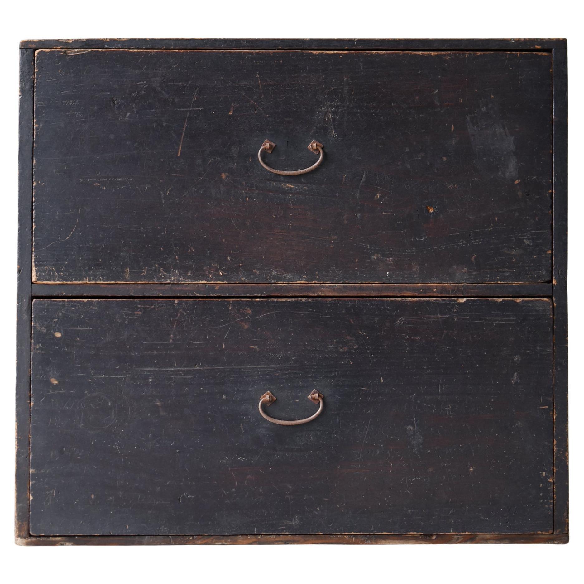 Japanese Antique Black Drawer Storage 1860s-1900s / Tansu Sideboard Wabisabi For Sale