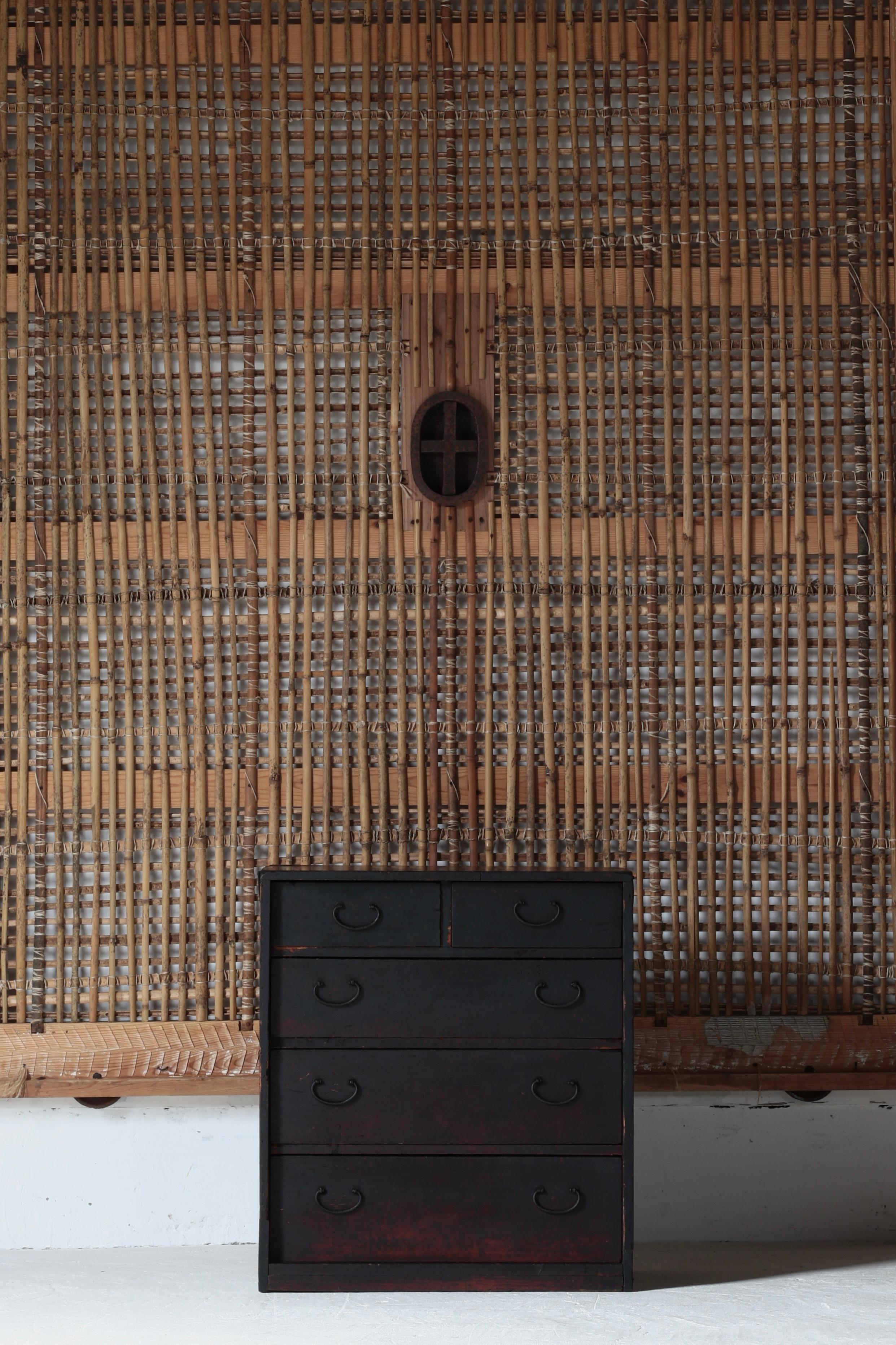 Cajón Negro Antiguo Japonés / Almacenamiento Tansu / 1868s / Wabi-Sabi Mingei en venta 13