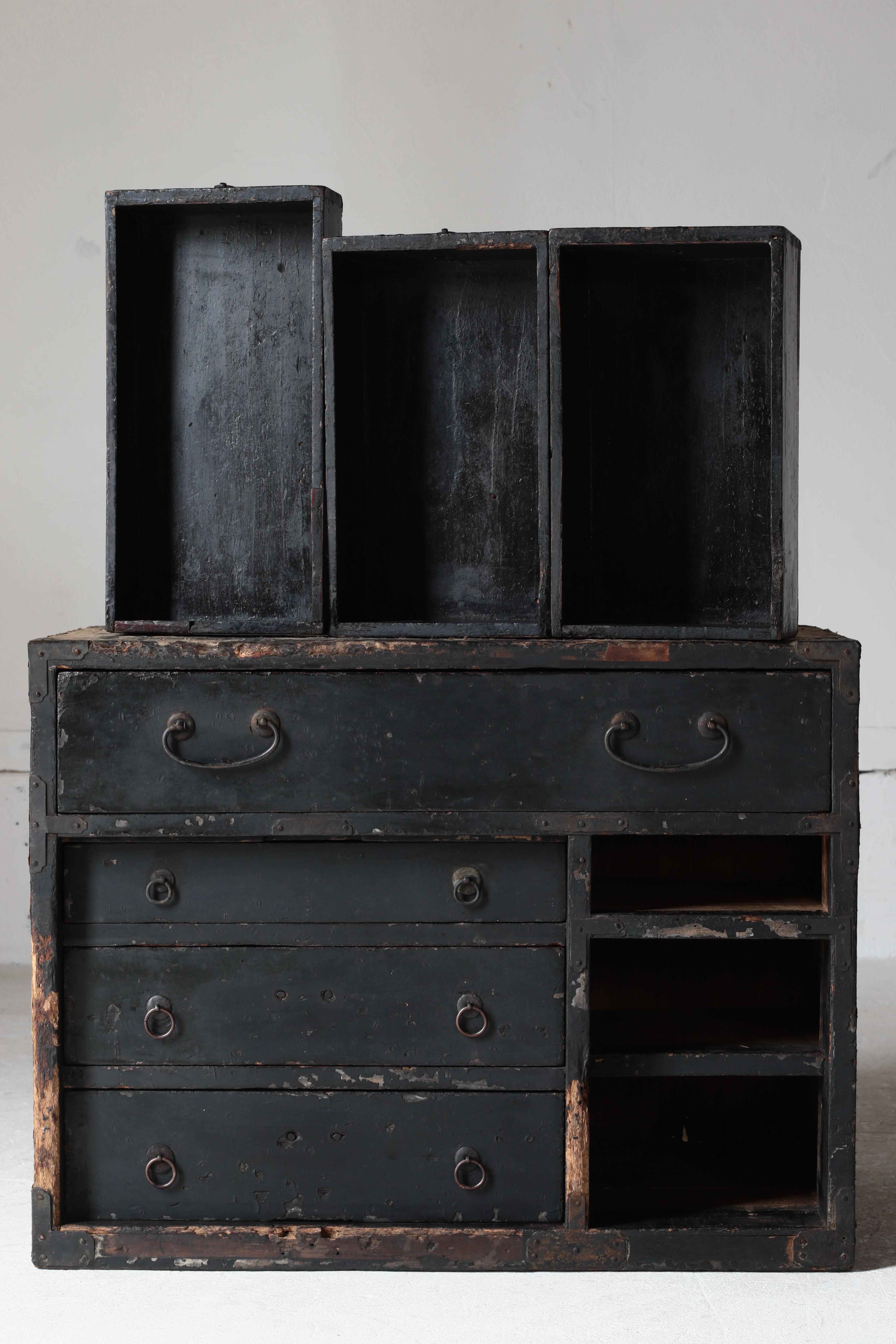 Cajón Negro Antiguo Japonés Con Papel Pegado/ Almacenamiento/ 1868-1912s/ Wabi-sabi 6