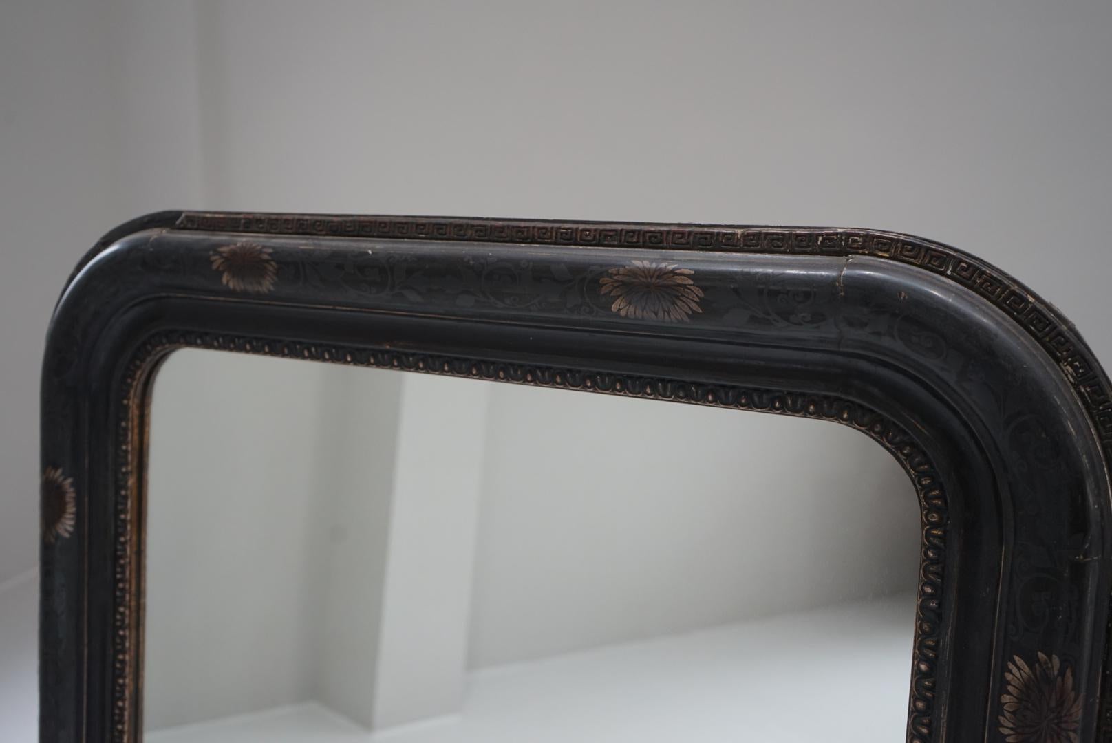Giapponese Antique Mirror giapponese Specchio con cornice nera Lacca giapponese Wabi-Sabi in vendita