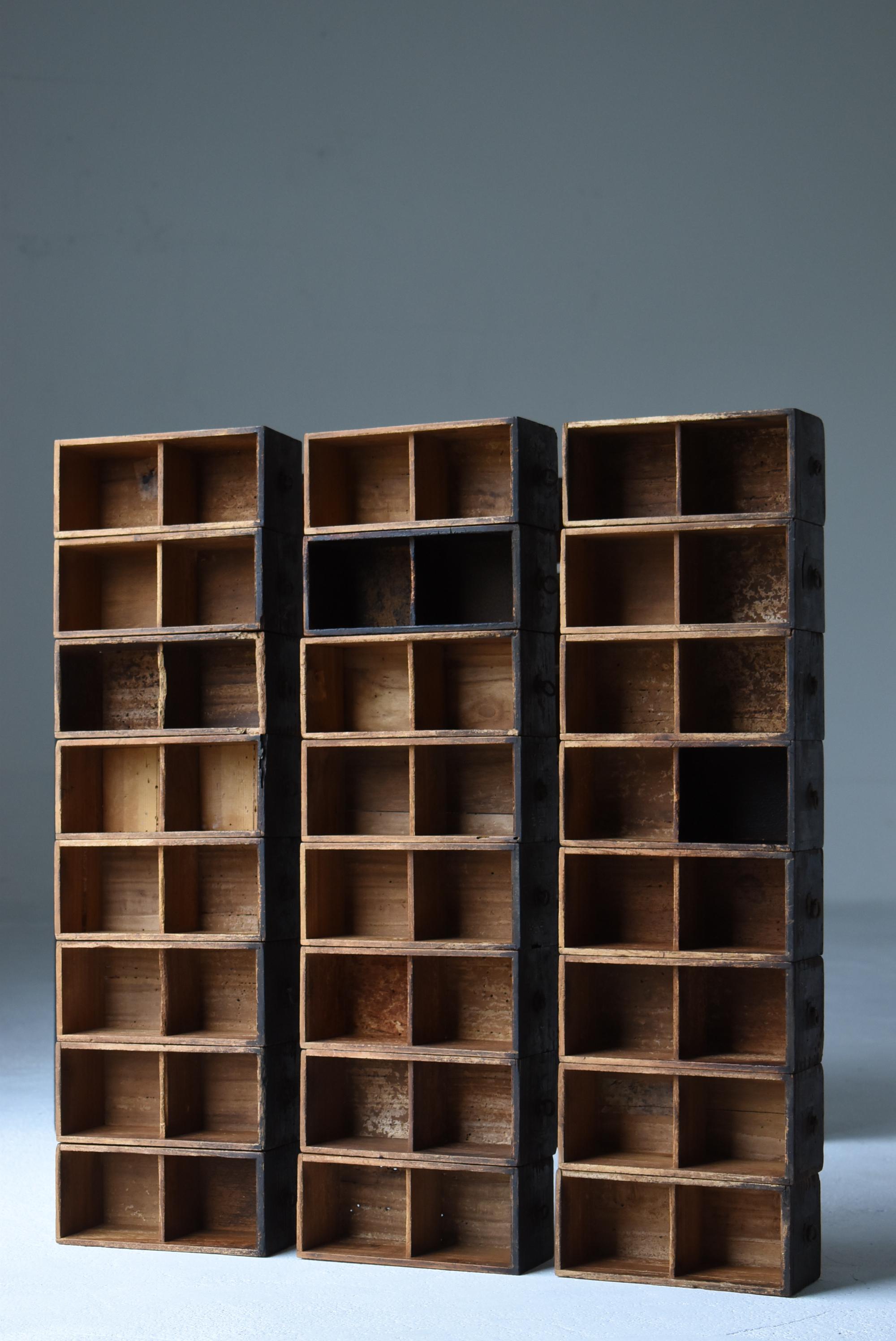 Japanese Antique Black Medicine Chest 1800s-1860s / Tansu Wabisabi 3