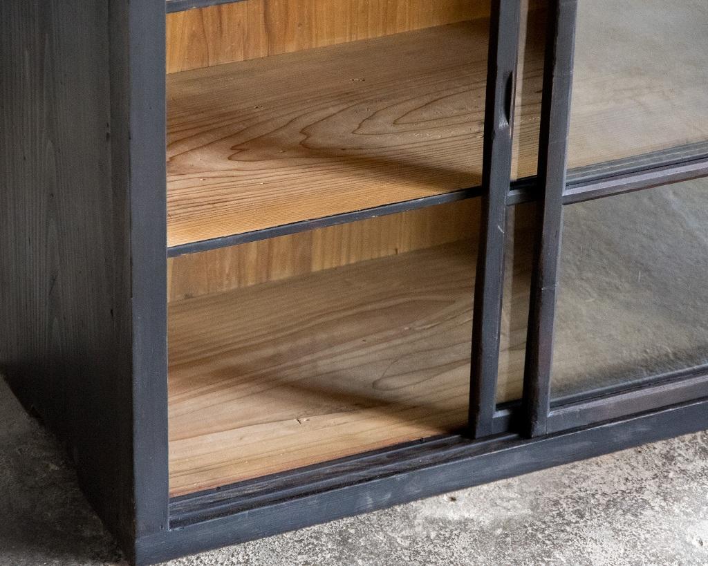 Japanese Antique Black Sliding Glass Door Cabinet, Early Showa Period '1926-' For Sale 13
