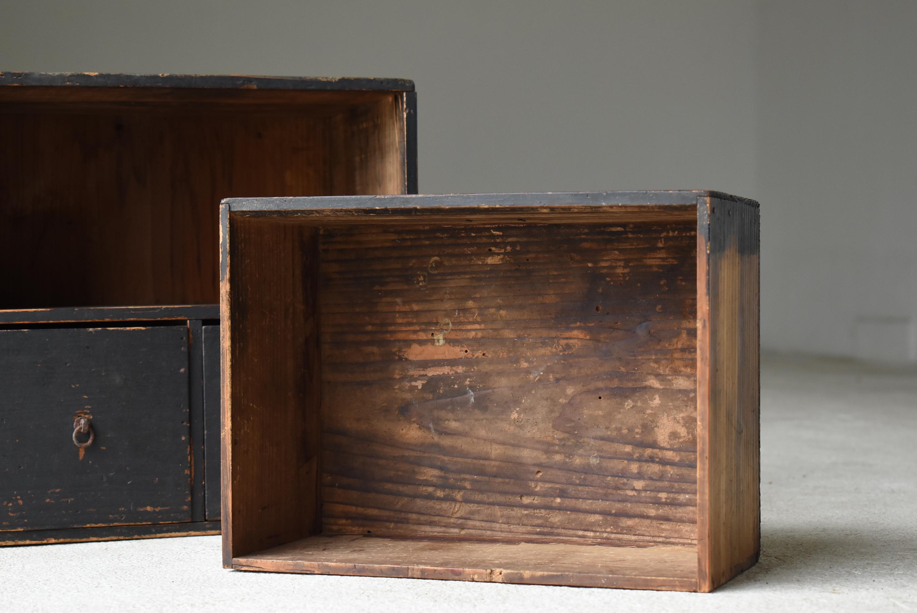 Japanische Antike Schwarze Kleine Schublade 1860er-1900er Jahre / Tansu Lagerung Wabisabi im Angebot 4