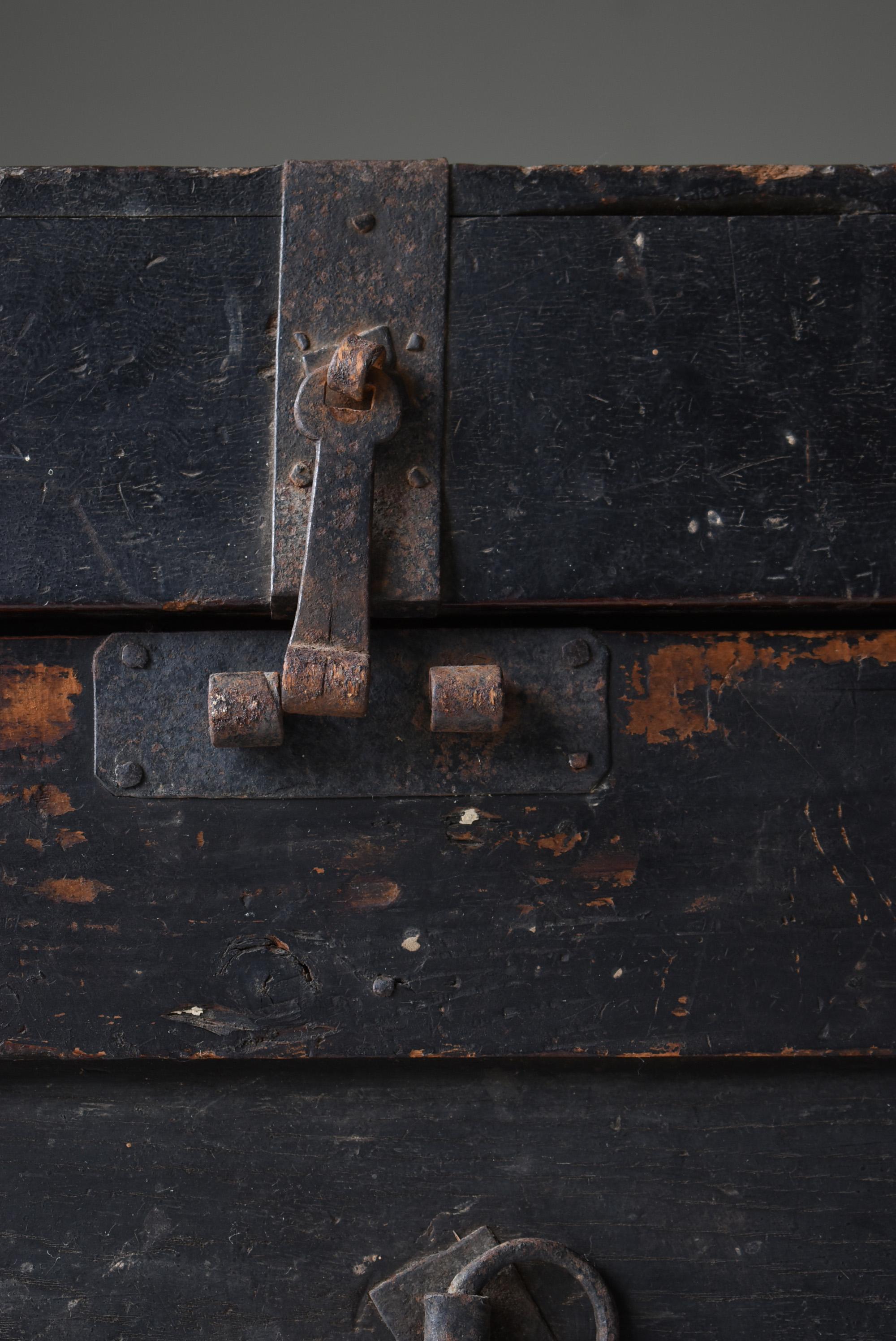 19th Century Japanese Antique Black Tansu 1800s-1860s/Chest of Drawers Cabinet Wabisabi