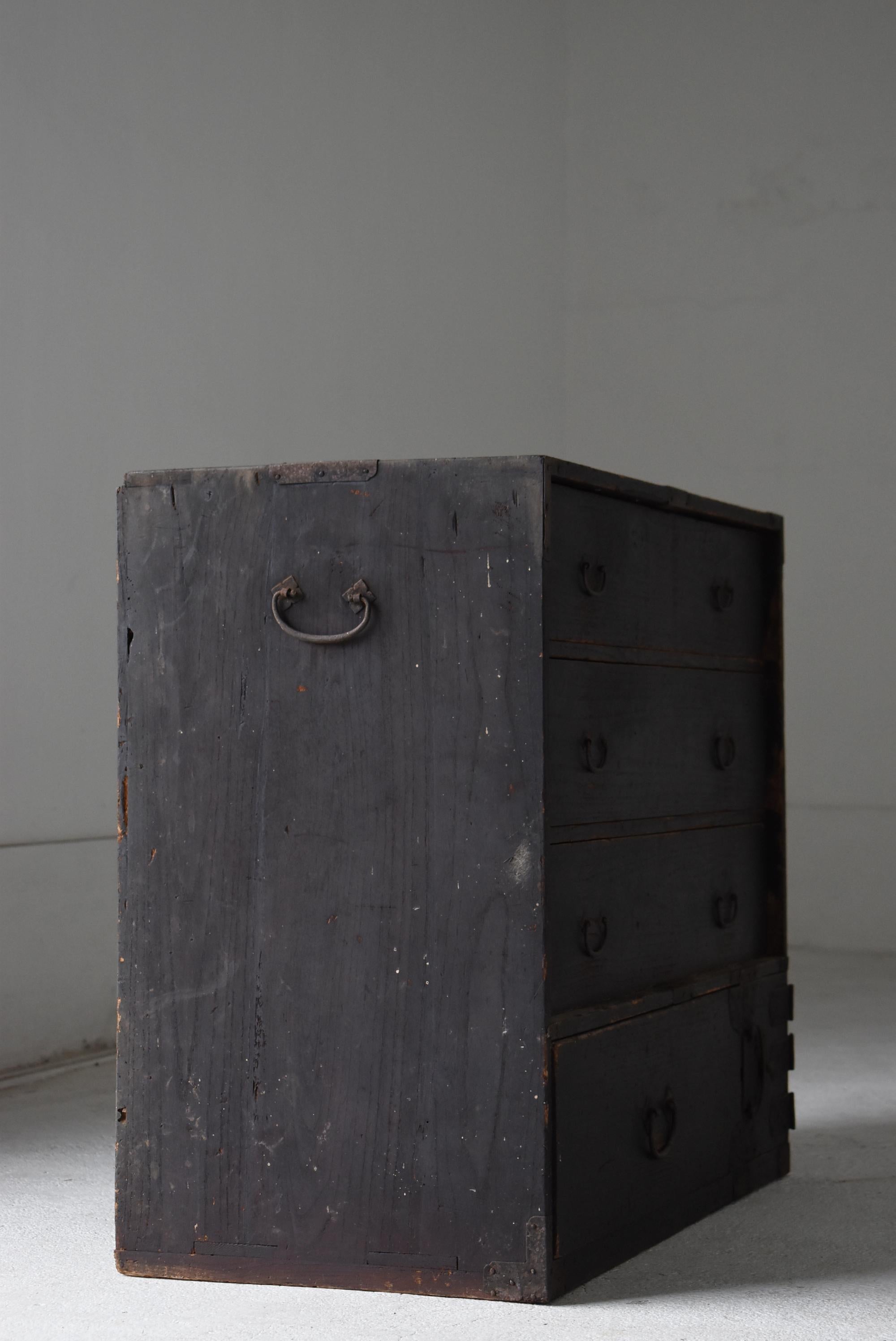 Ancien Tansu Noir Japonais 1860s-1900s / Buffet Tiroir de Rangement Wabisabi en vente 4