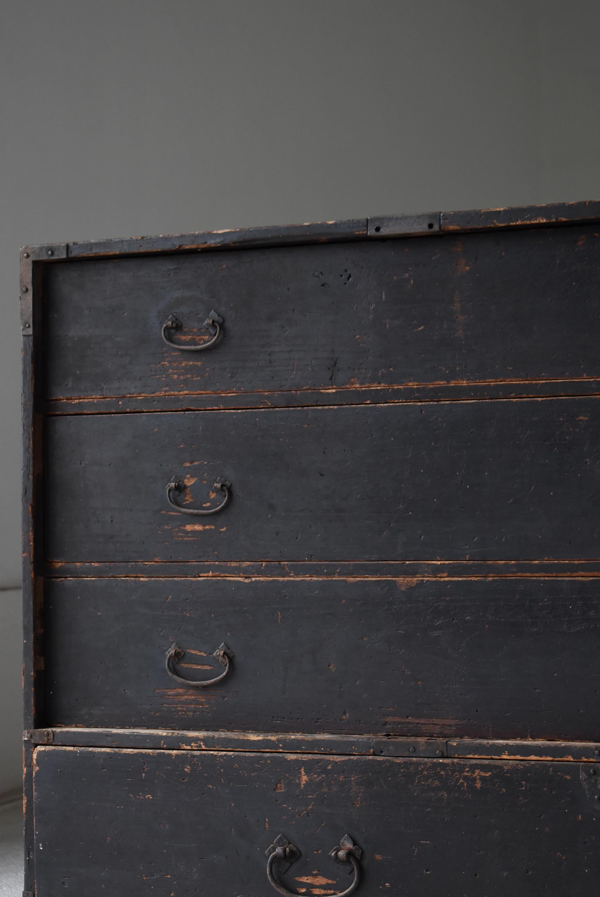 20ième siècle Ancien Tansu Noir Japonais 1860s-1900s / Buffet Tiroir de Rangement Wabisabi en vente