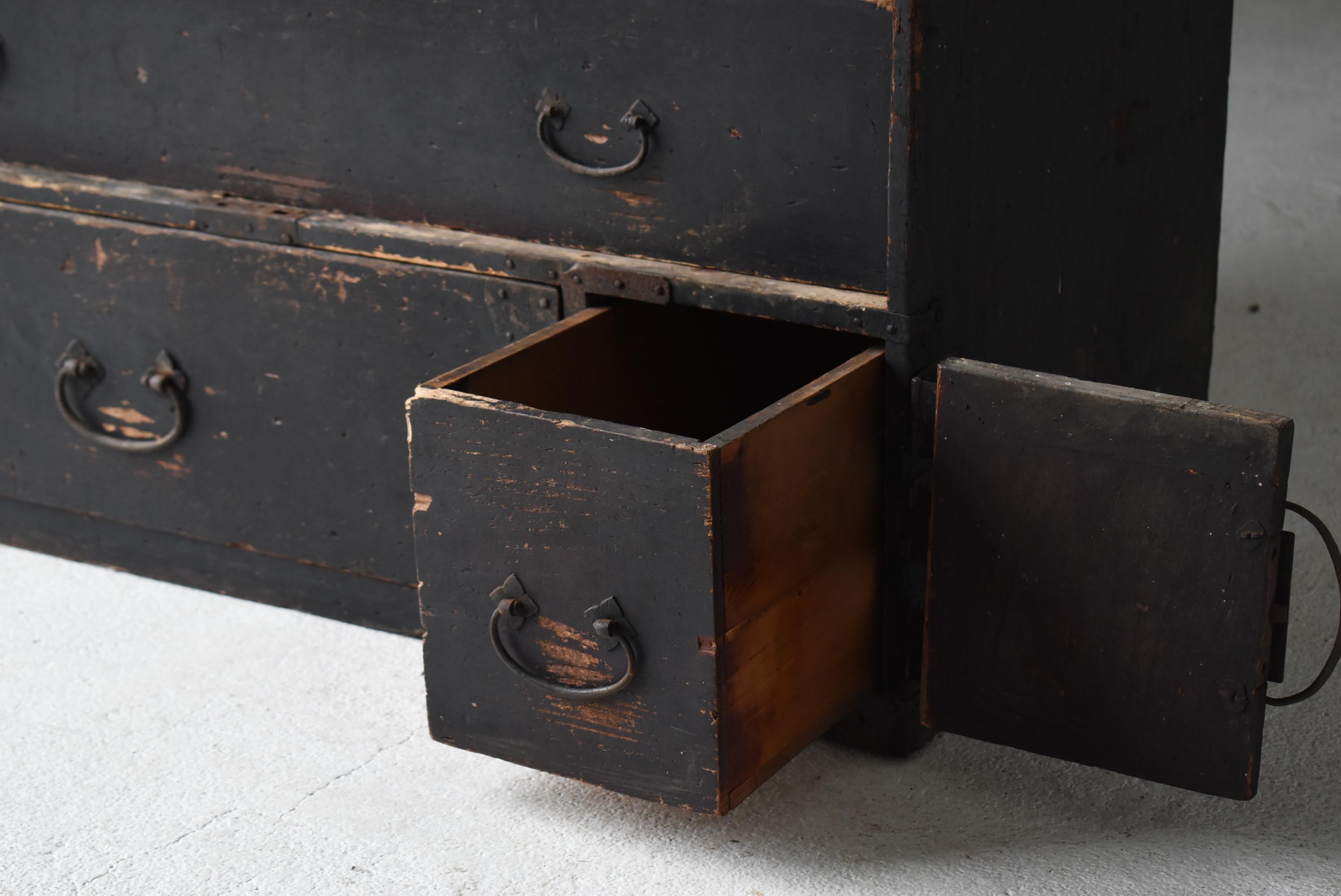 Ancien Tansu Noir Japonais 1860s-1900s / Buffet Tiroir de Rangement Wabisabi en vente 1