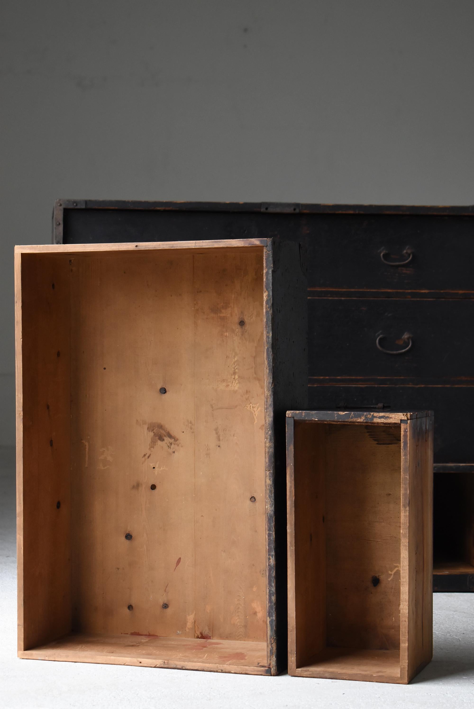 Ancien Tansu Noir Japonais 1860s-1900s / Buffet Tiroir de Rangement Wabisabi en vente 2