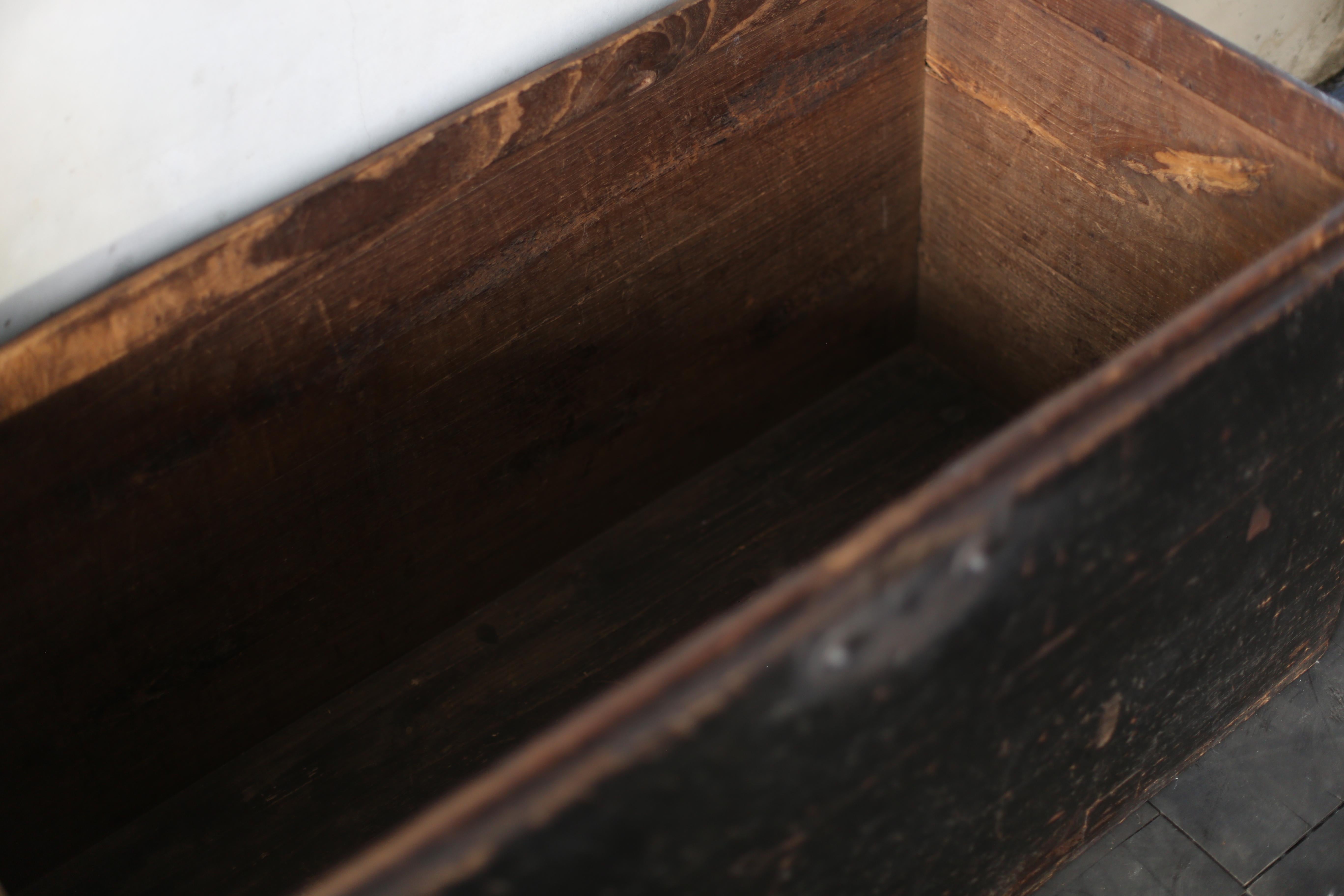 Japanese Antique Black Tansu 1860s-1900s / Storage Box Sofa Table Wabisabi 4