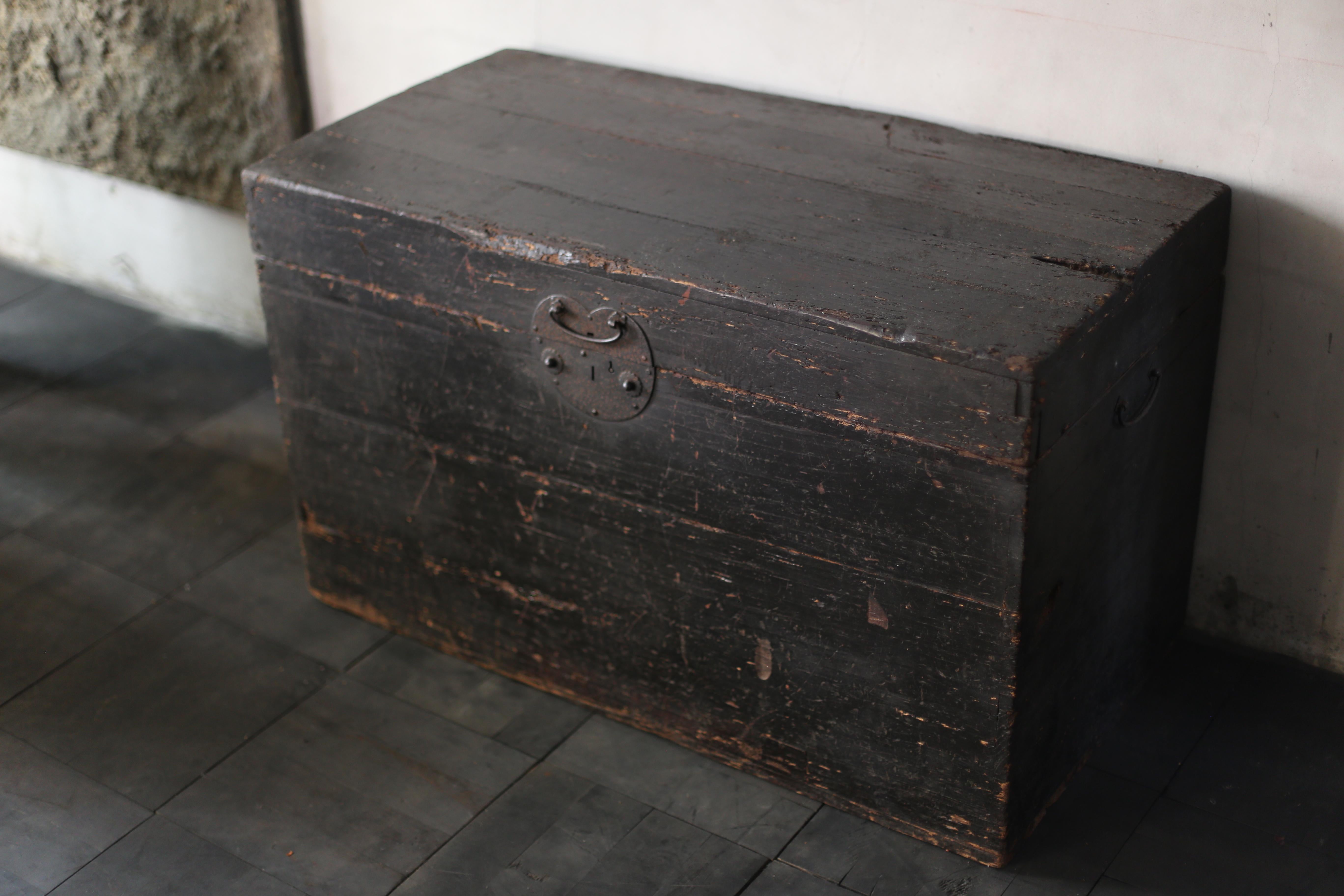 Meiji Japanese Antique Black Tansu 1860s-1900s / Storage Box Sofa Table Wabisabi