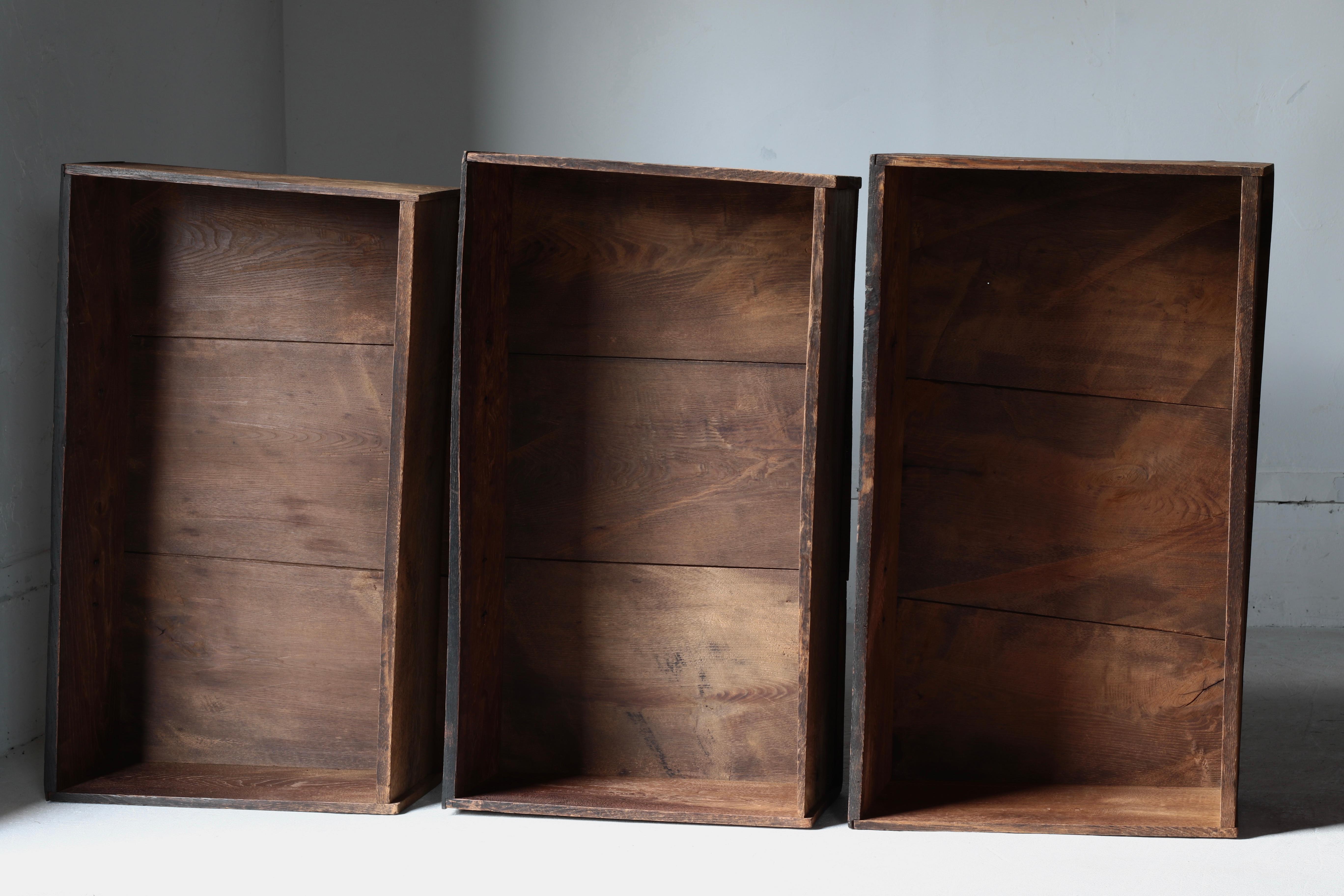 Antico Tansu nero giapponese / Credenza / 1868-1912 Wabi-sabi in vendita 9