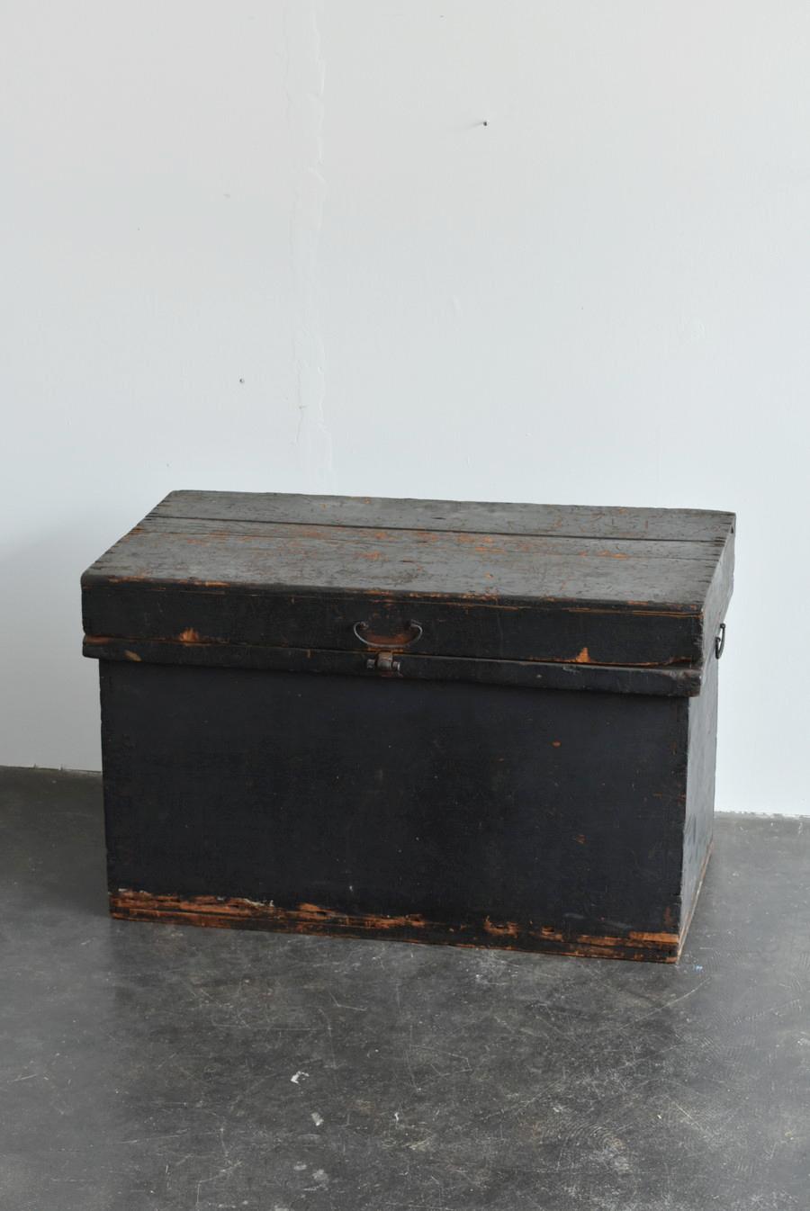 Edo Japanese Antique Black Wooden Box/1800-1900/Coffee Table/Mingei Storage Box