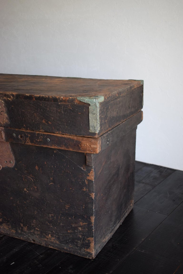 Japanese Antique Black Wooden Box 1860s1900s/Sofa Table Tansu Mingei