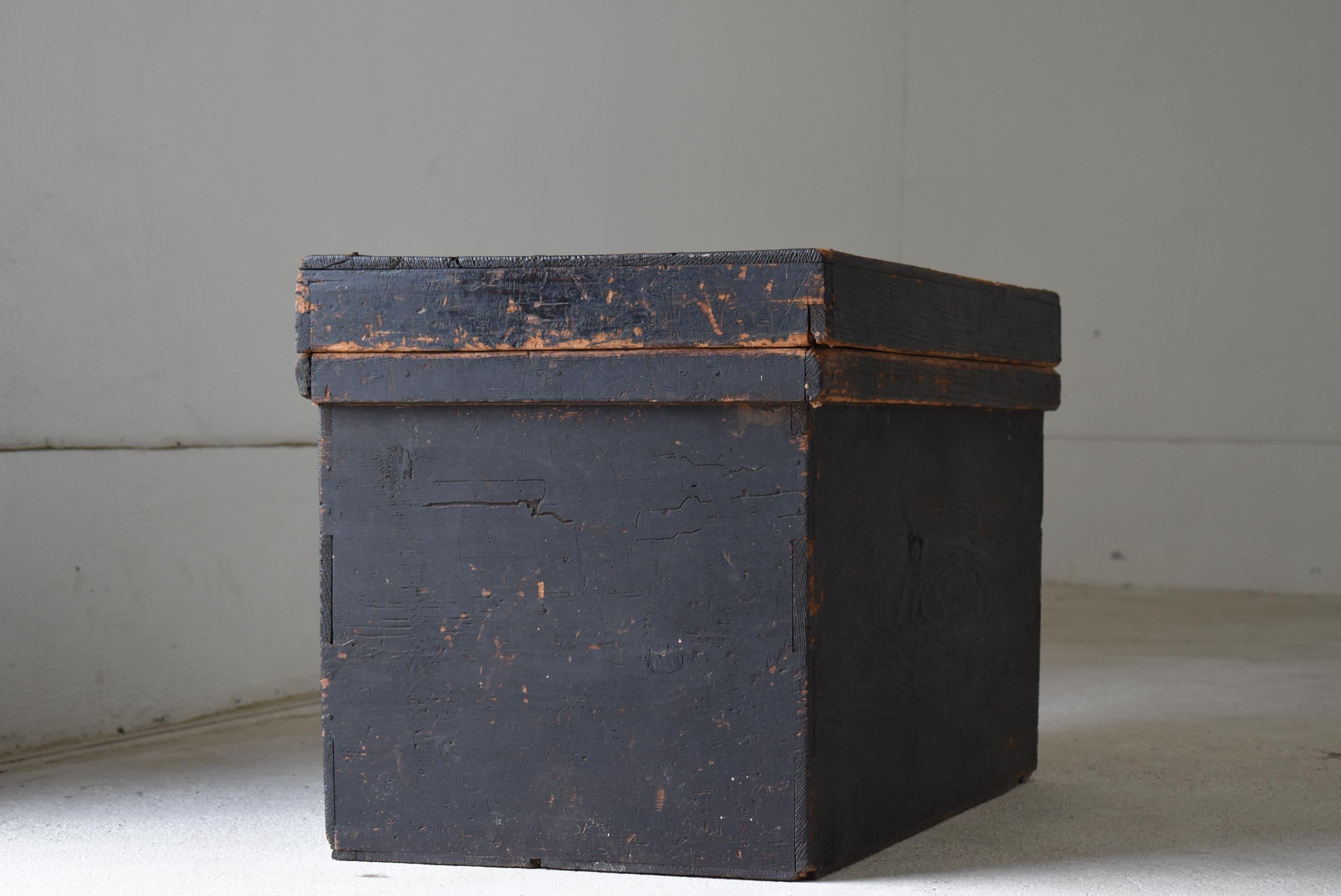 Japanese Antique Black Wooden Box 1860s-1900s/Sofa Table Tansu Storage Wabi-Sabi 4