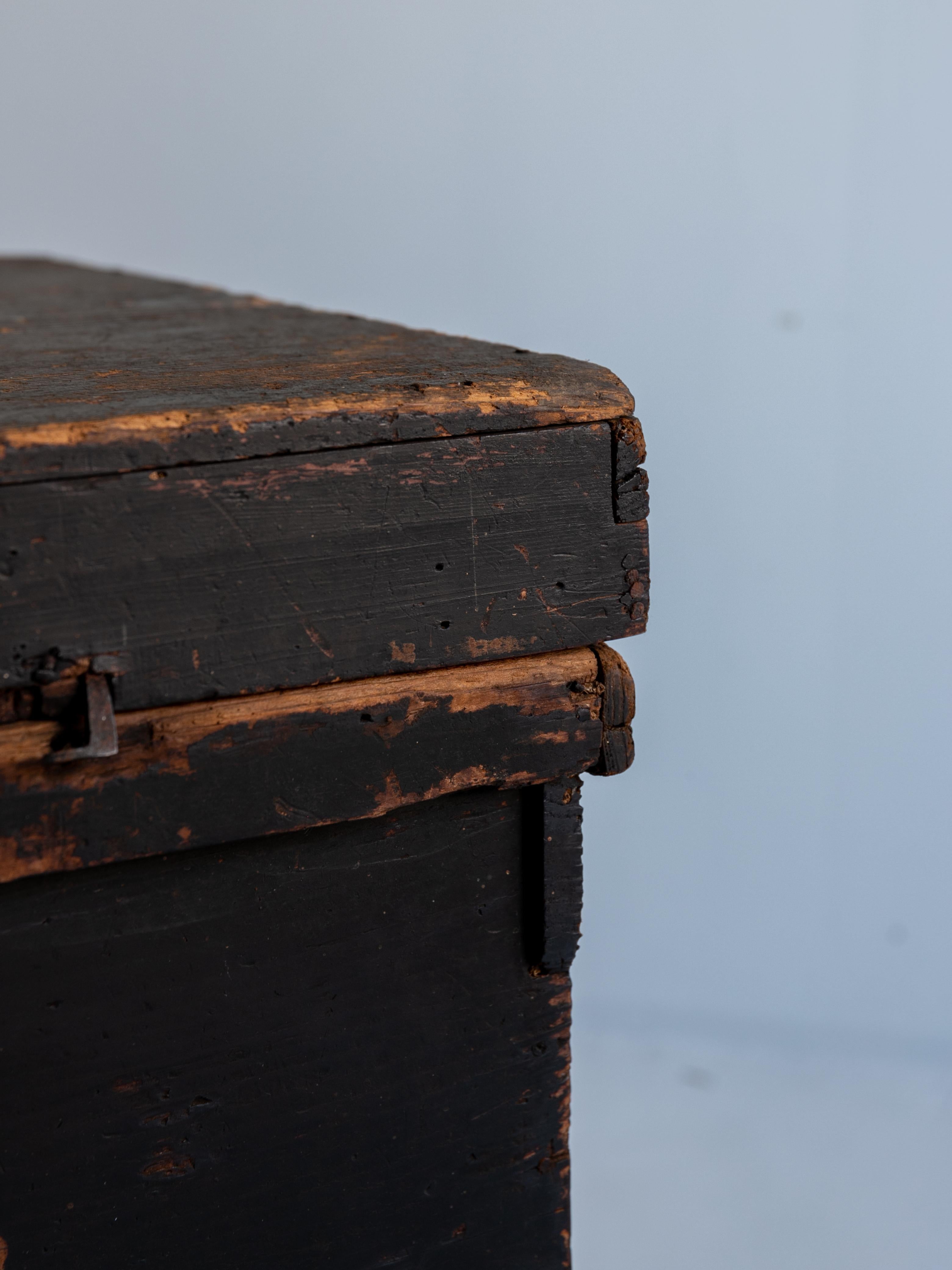 Japanese Antique Black Wooden Box 1860s-1900s / Sofa Table Tansu Wabi Sabi 6