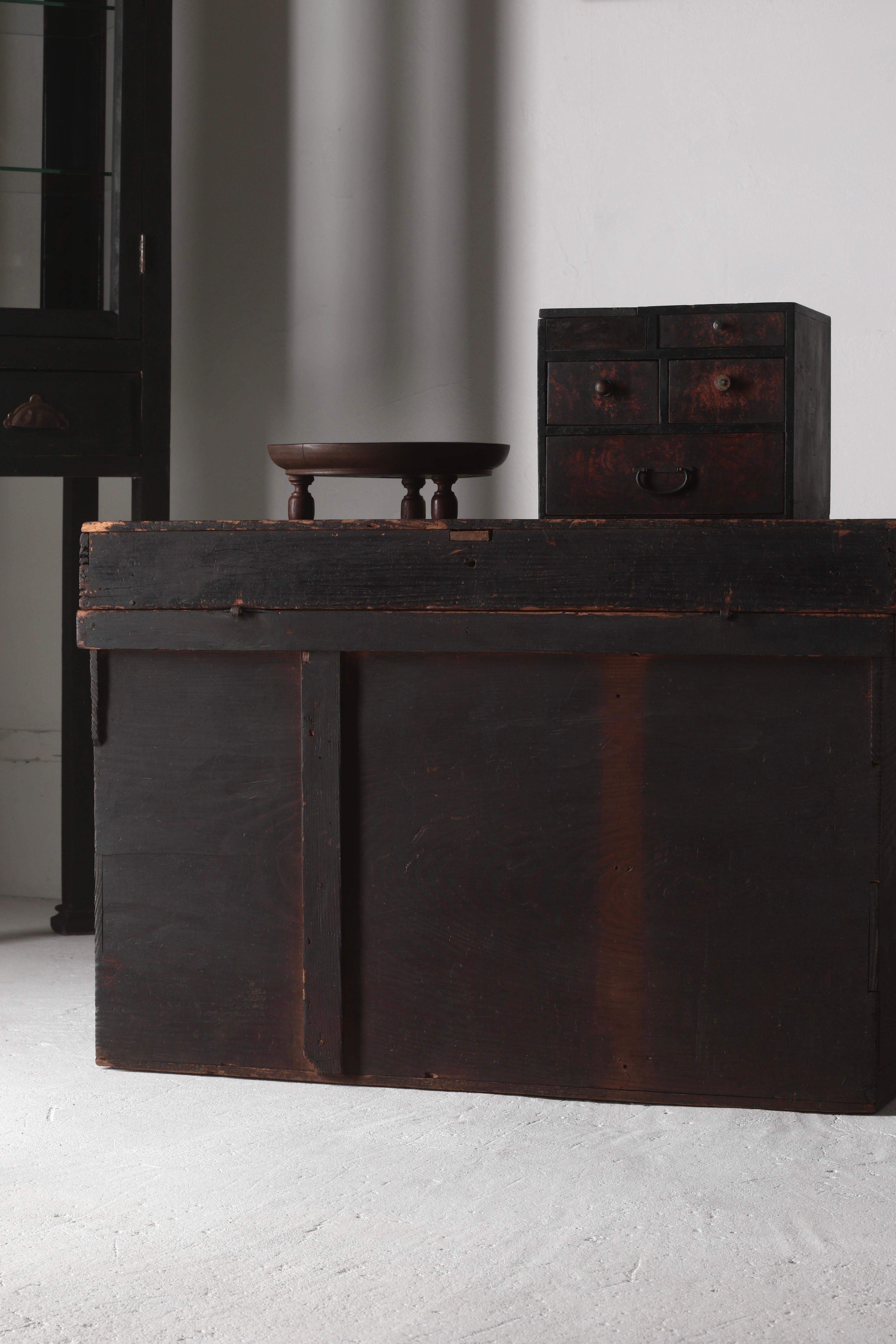 Japanese Antique Black Wooden Box / Storage Sofa Table / 1868-1912s WabiSabi For Sale 8