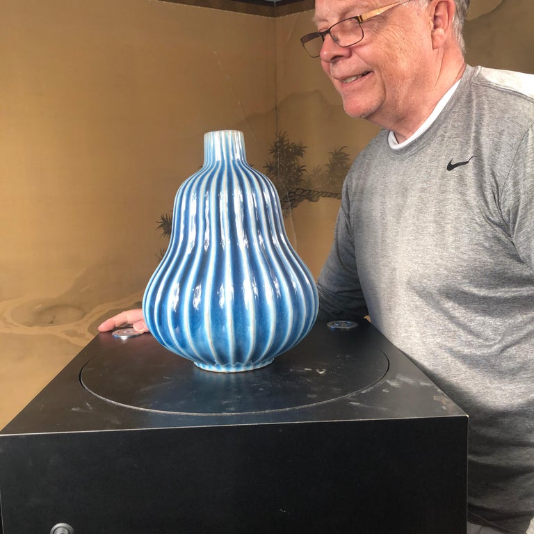 Japanese Large Antique Blue and White Gourd Vase at 1stDibs